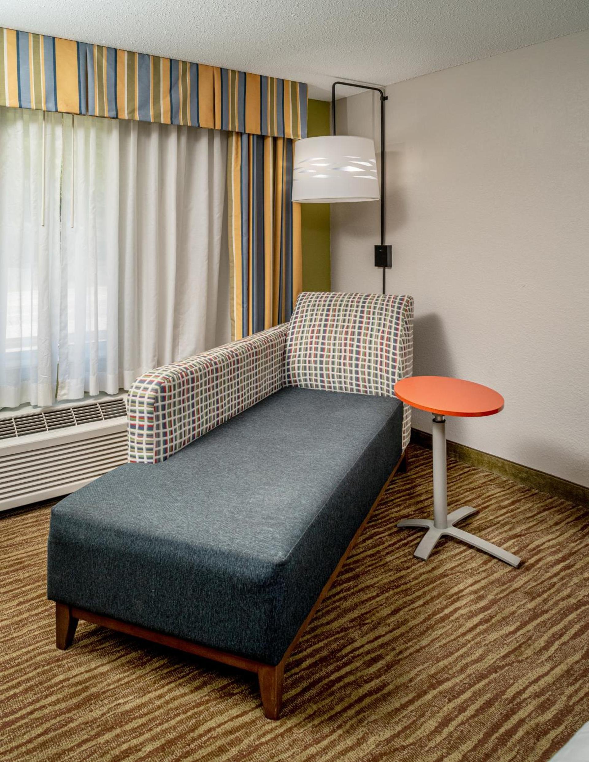 Holiday Inn Express and Suites Pikeville by IHG photo 19