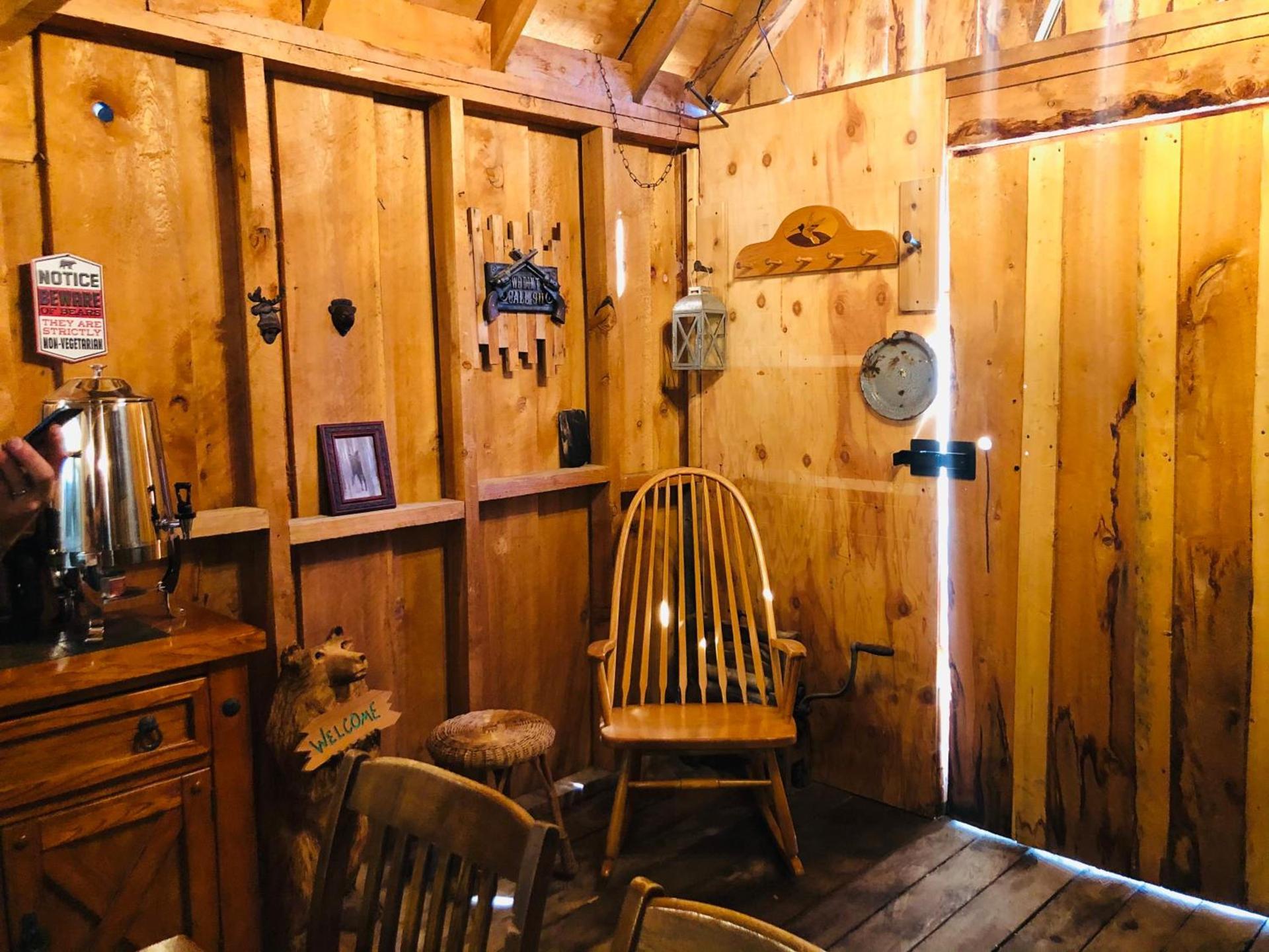 Wrangell Mountain Lodge- Private Bathroom with shower photo 42
