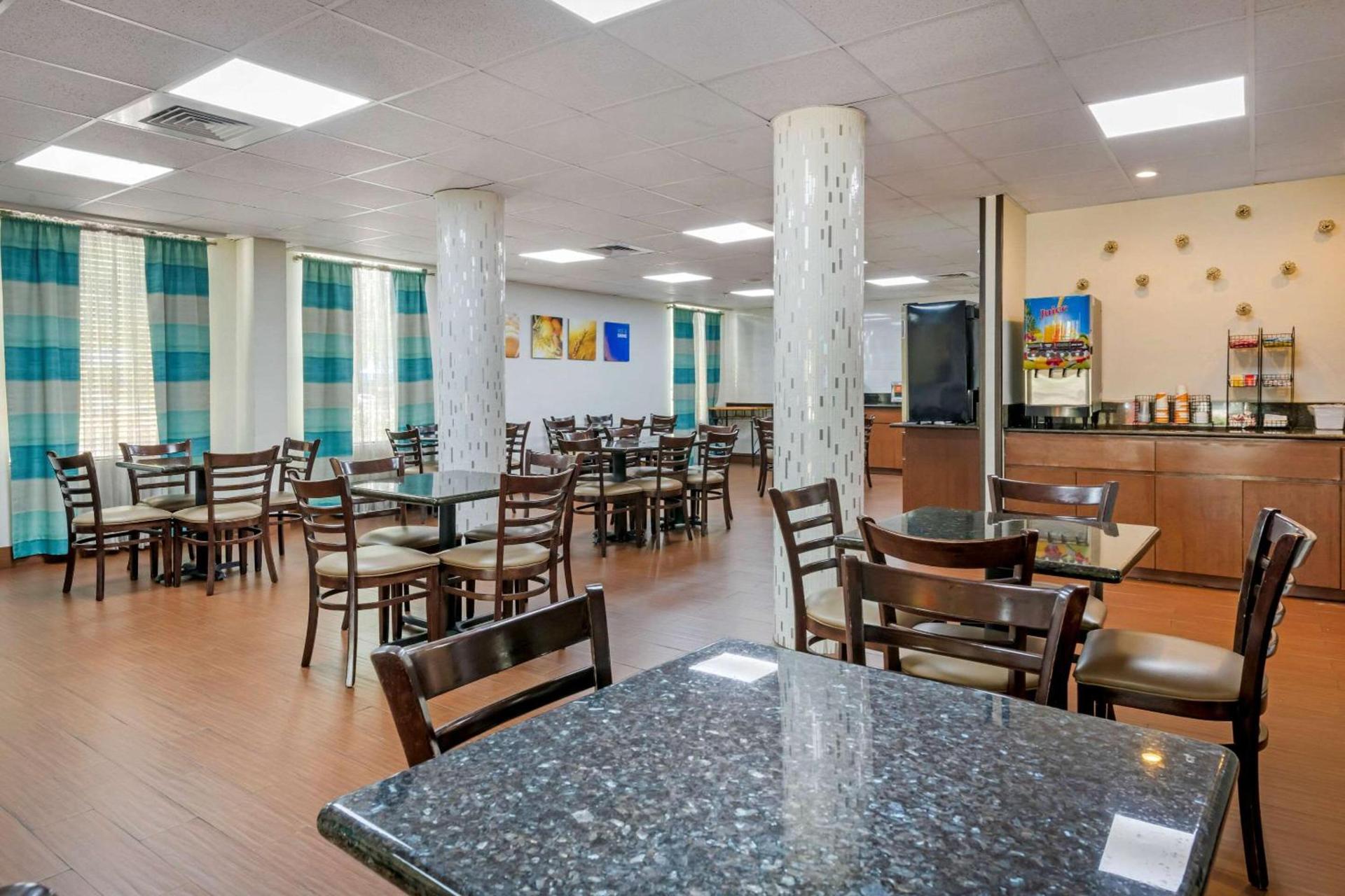 Comfort Inn & Suites Fort Lauderdale West Turnpike photo 28
