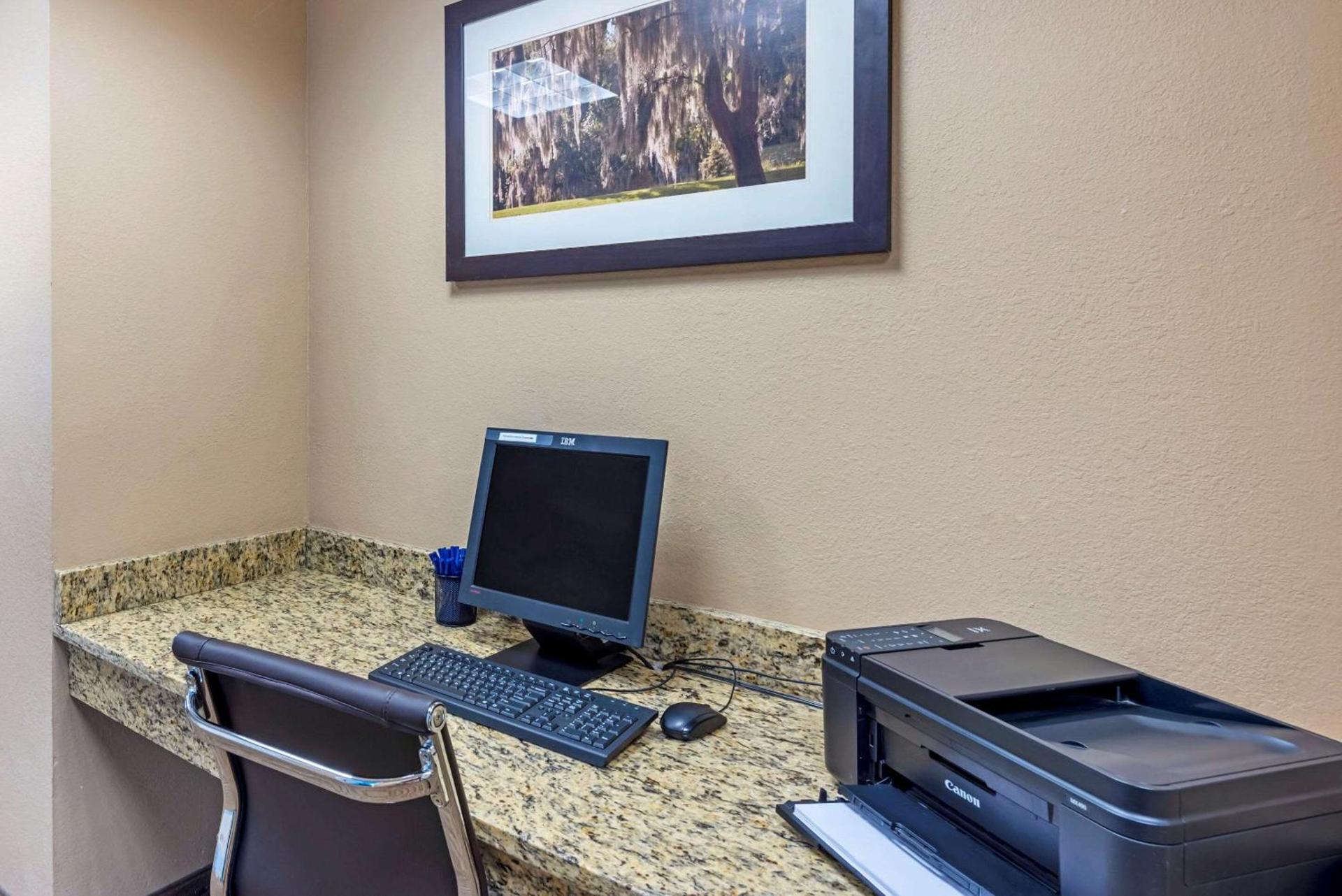 Comfort Inn Elizabeth City near University photo 26