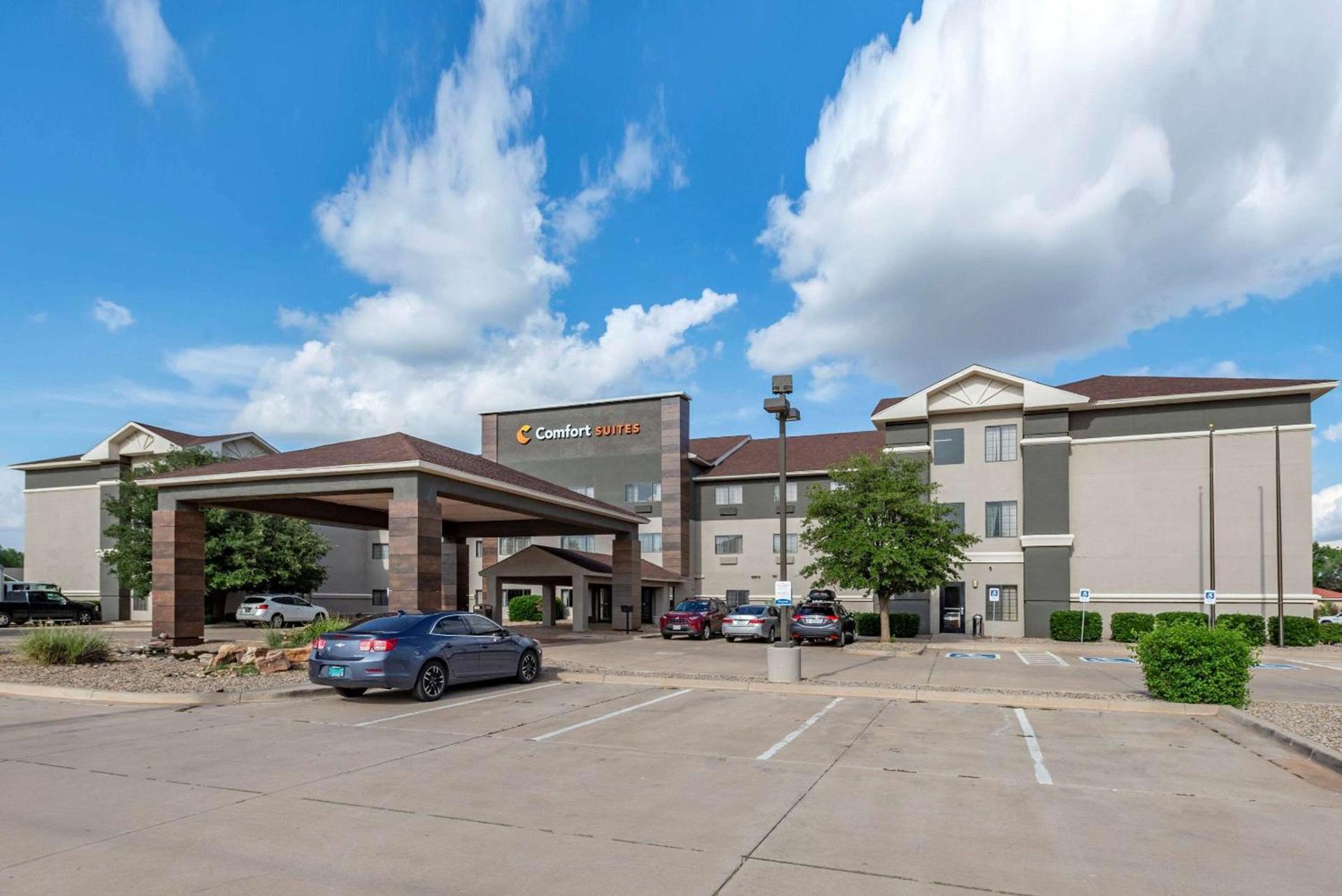Comfort Suites Clovis North photo 2