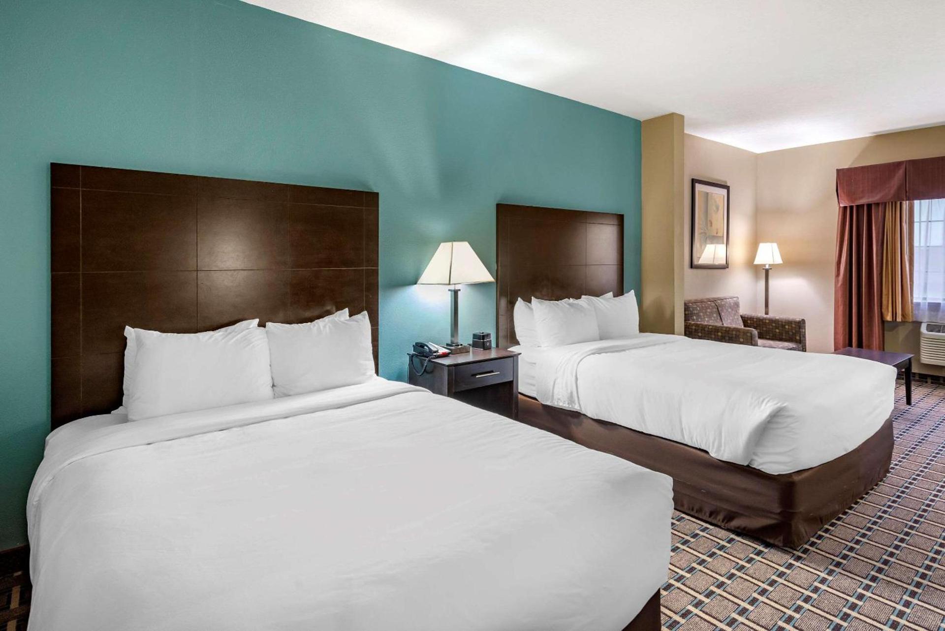 Comfort Suites Clovis North photo 14