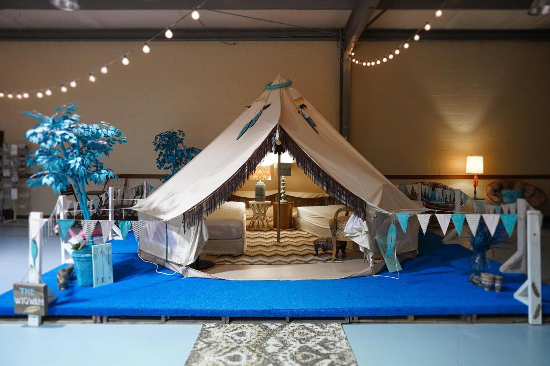 Lone Star Glamp Inn photo 29