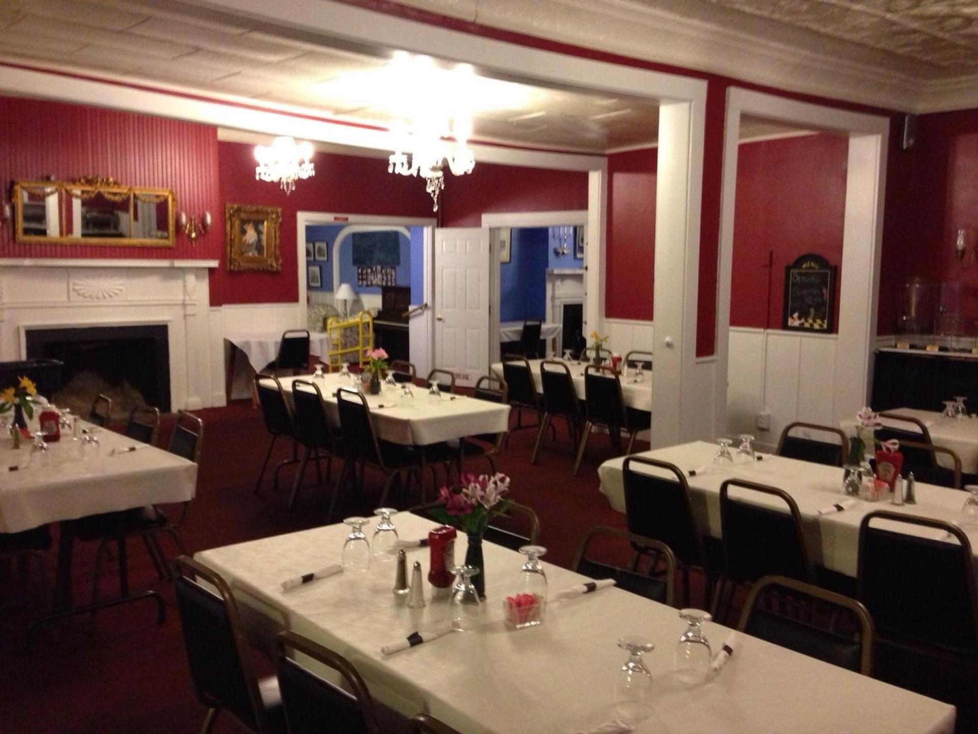 The Tunnicliff Inn photo 43