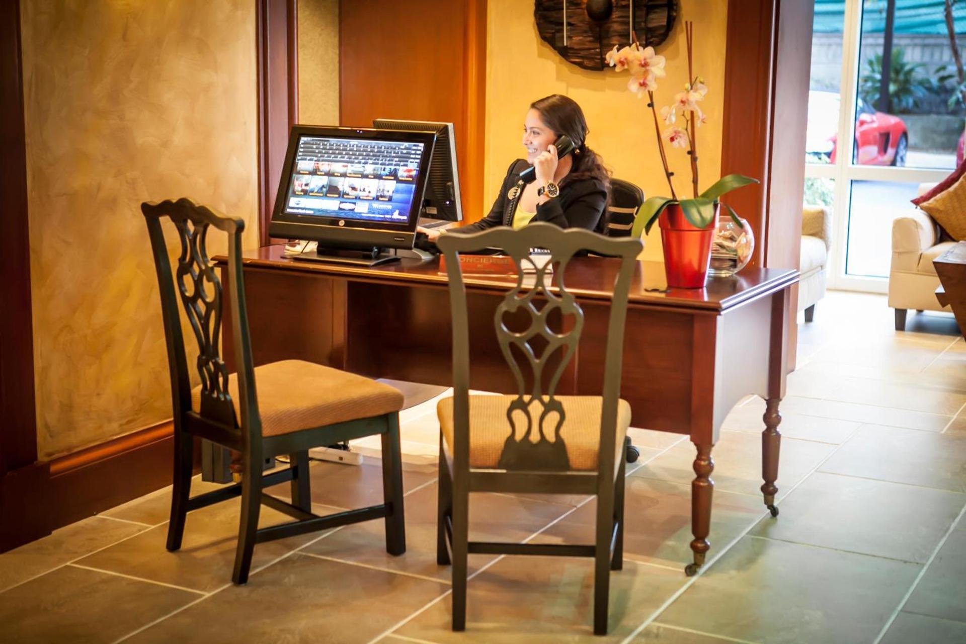 The Mutiny Luxury Suites Hotel photo 24
