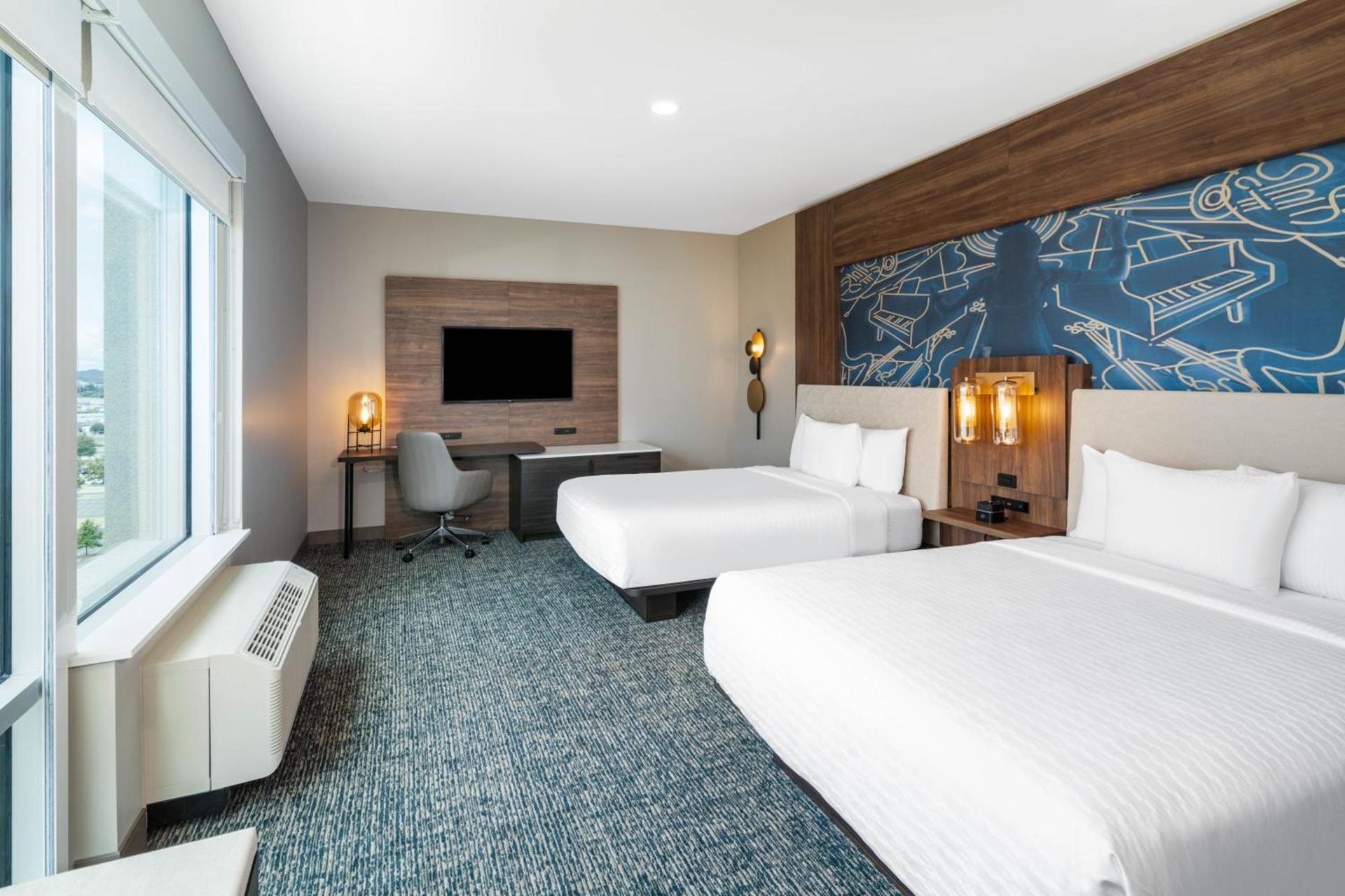 La Quinta Inn & Suites by Wyndham Nashville Downtown Stadium photo 82