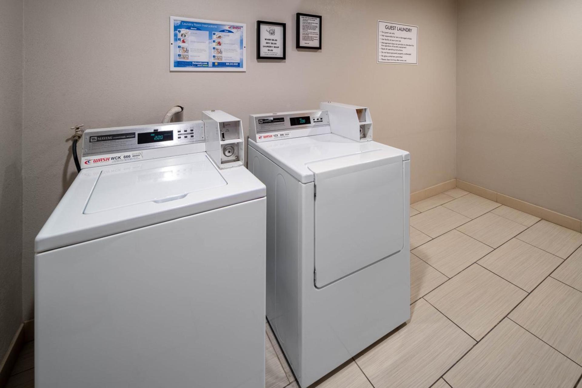 Microtel Inn & Suites by Wyndham Tracy photo 60
