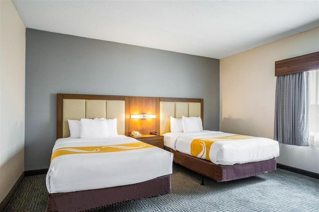 Quality Suites Lansing West photo 35