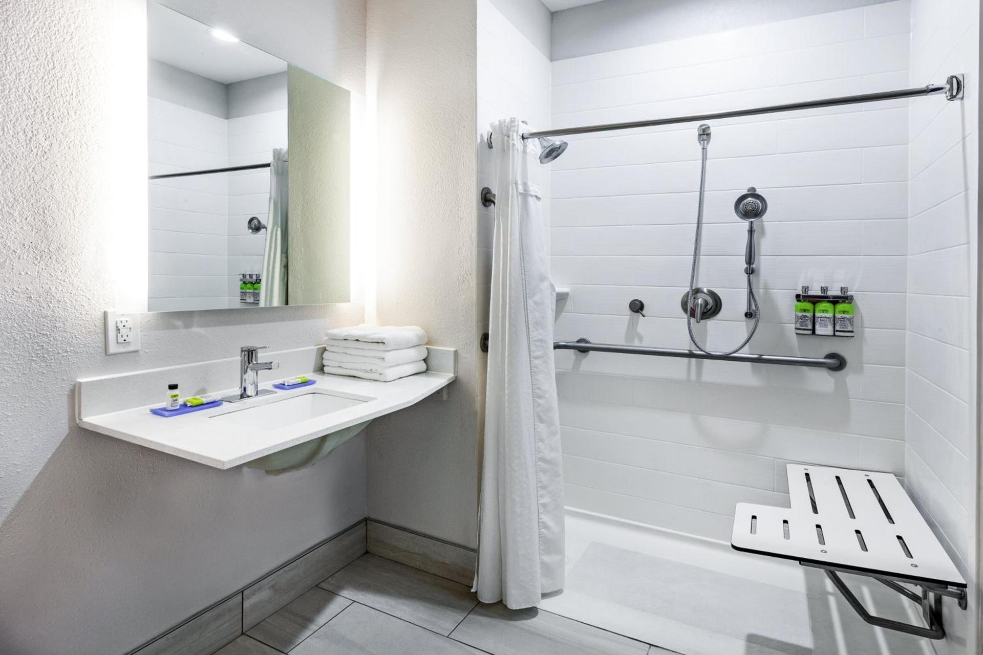Holiday Inn Express Port Lavaca by IHG photo 36