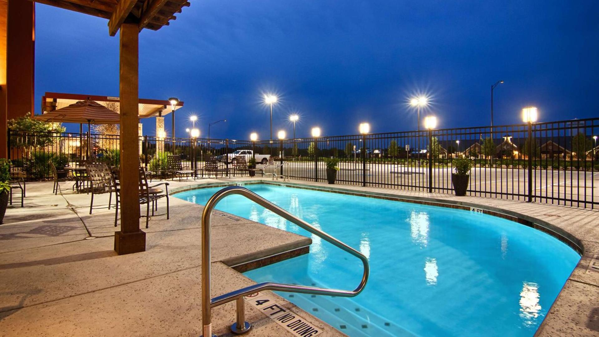 Best Western Plus College Station Inn & Suites photo 3