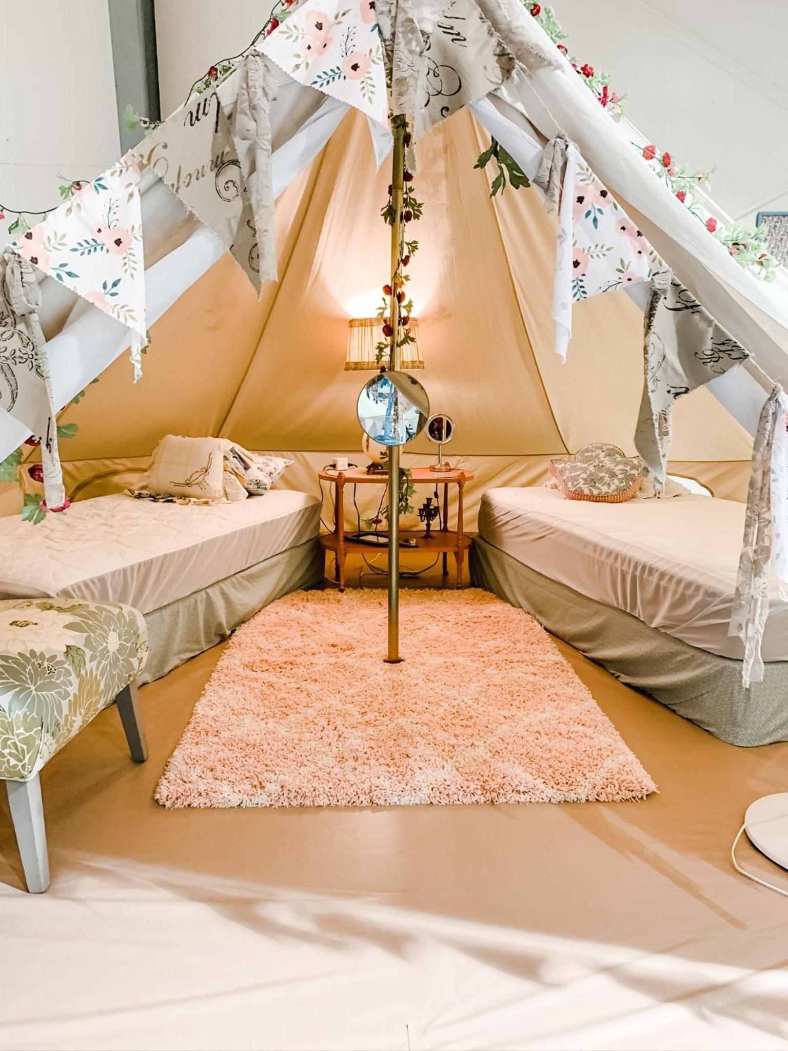 Lone Star Glamp Inn photo 8