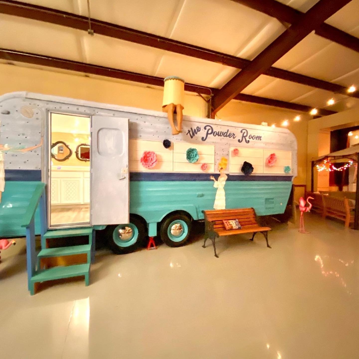Lone Star Glamp Inn photo 76