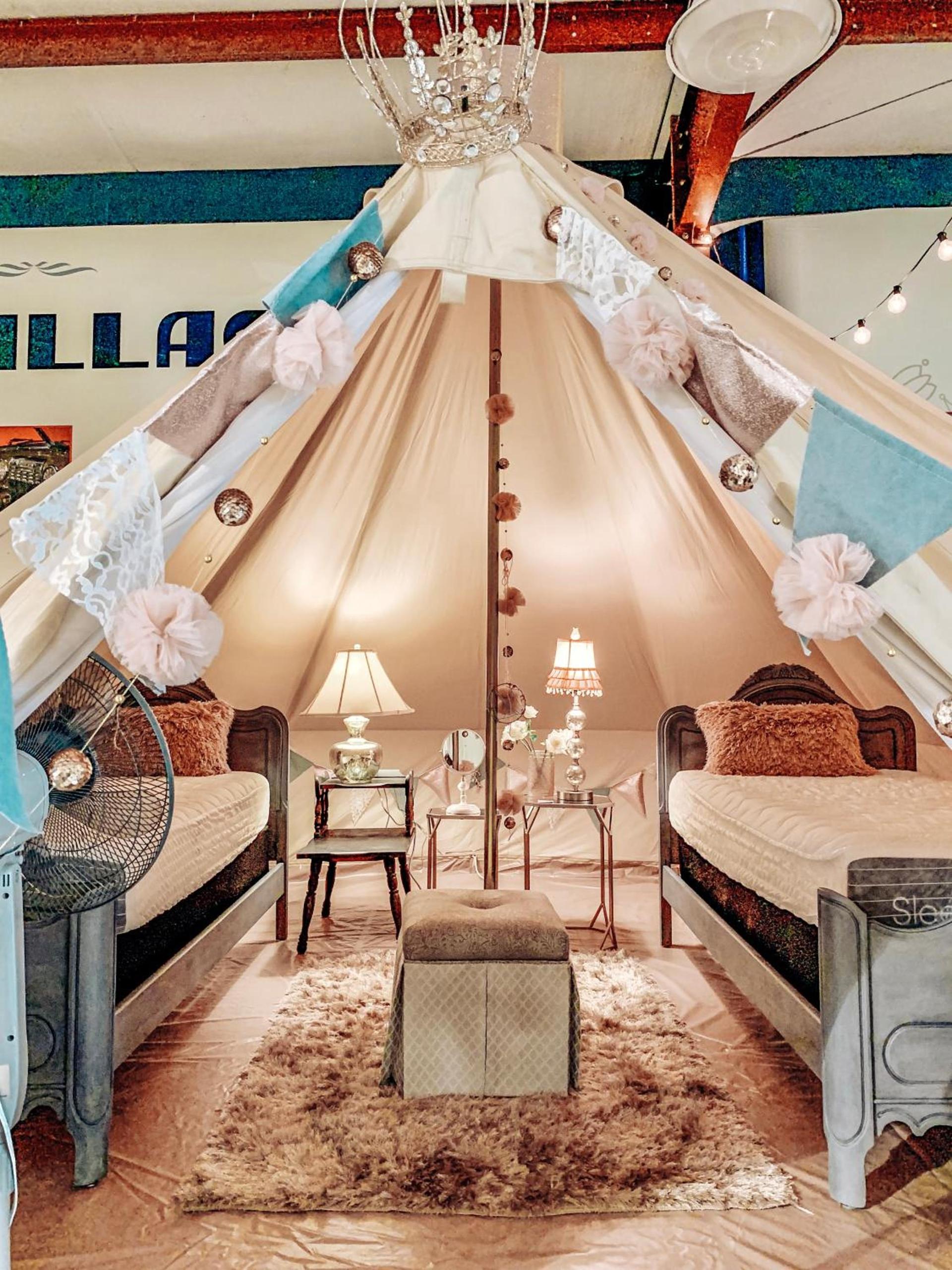 Lone Star Glamp Inn photo 82