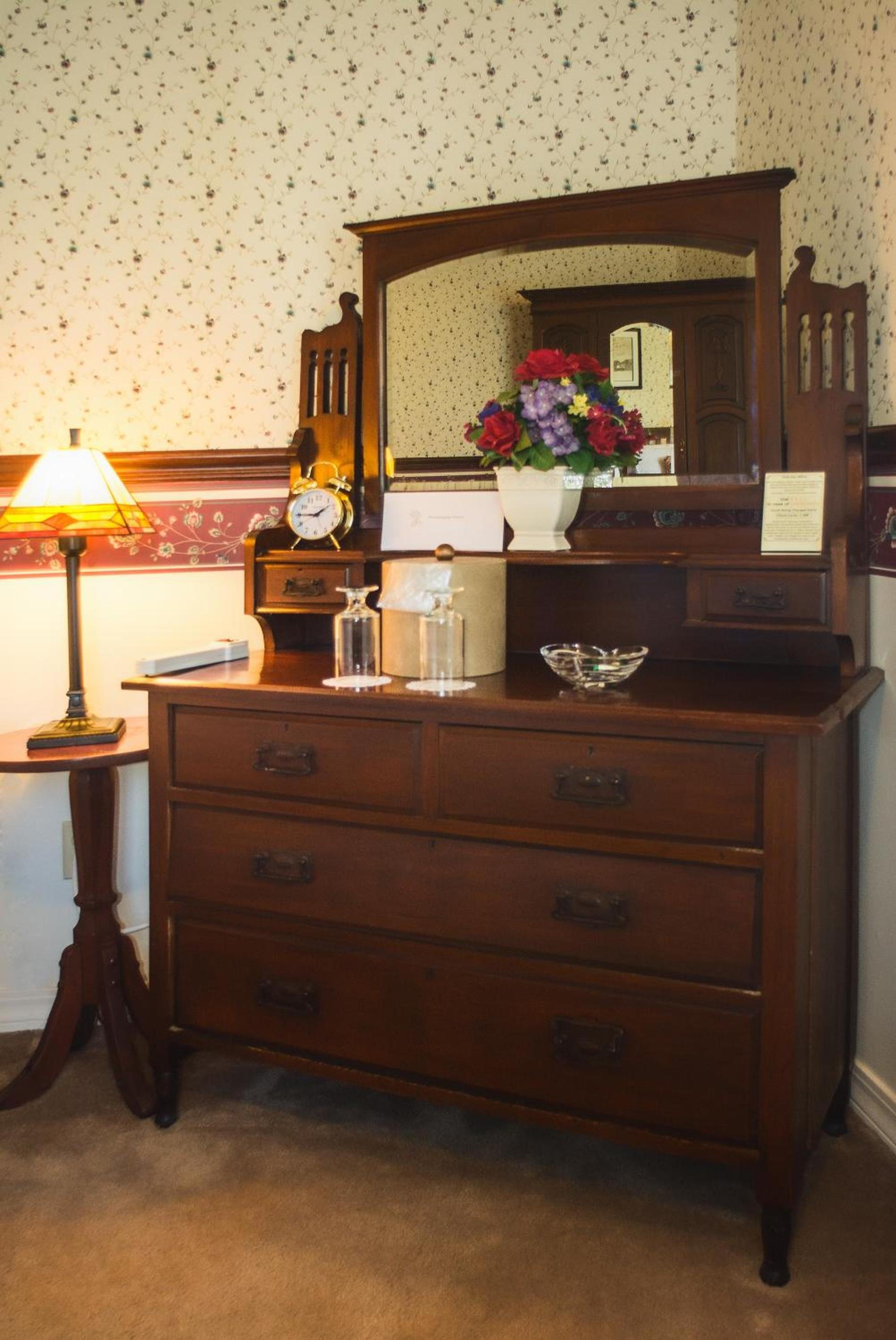 Silver Maple Inn photo 28