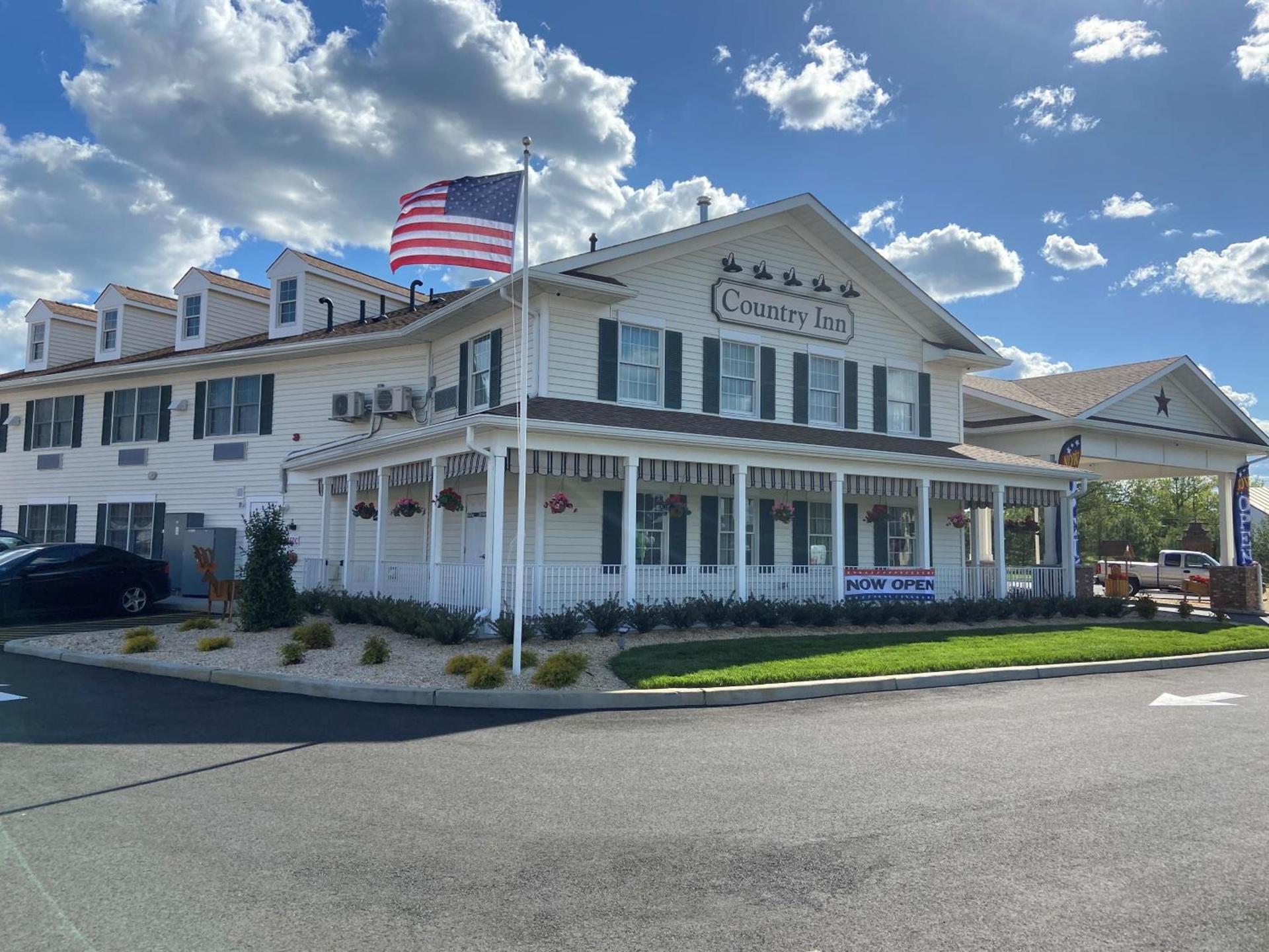 Country Inn of Hazlet photo 1
