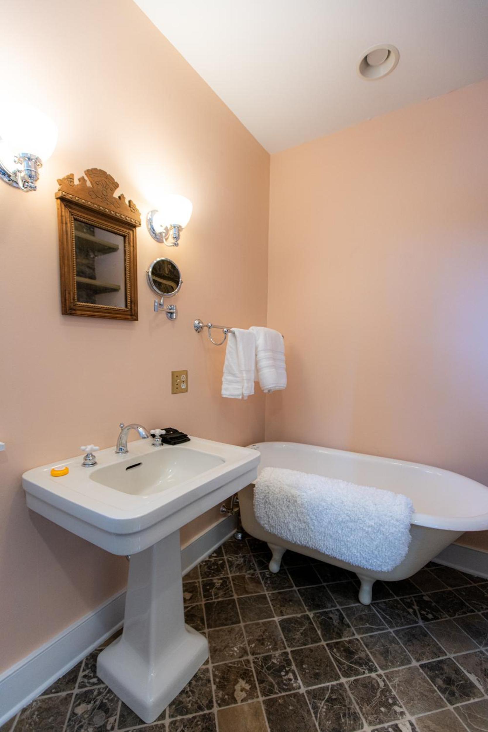 Thomas Rose Inn photo 5