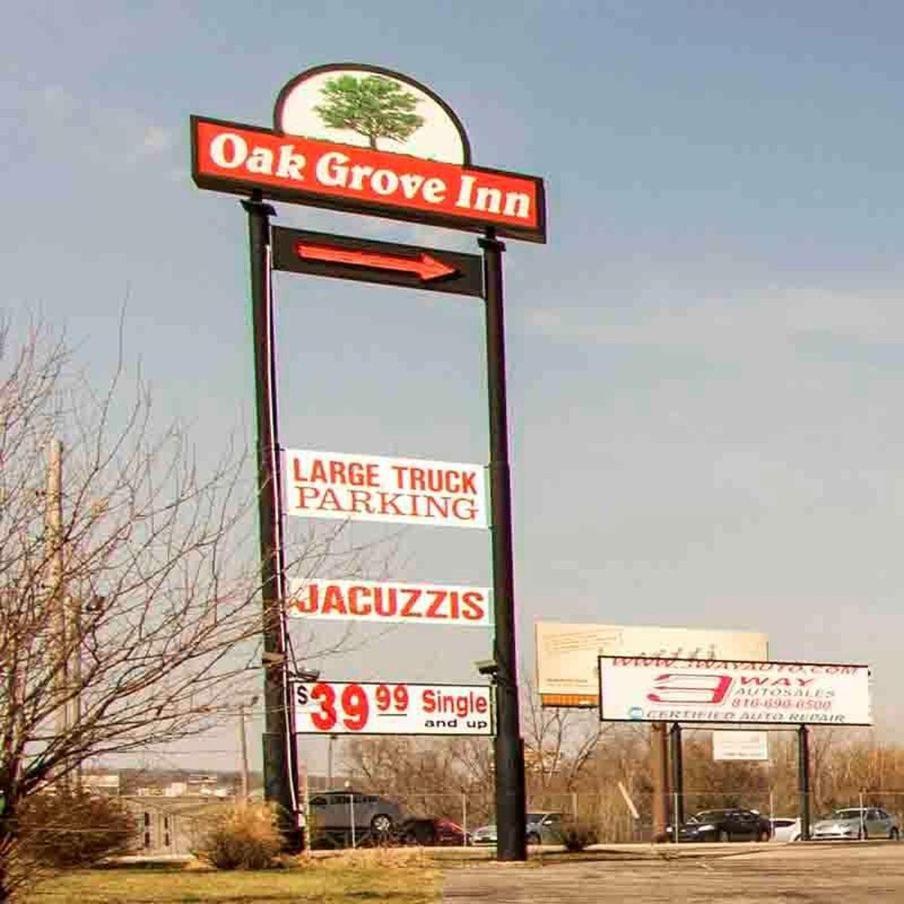 Oak Grove Inn photo 33