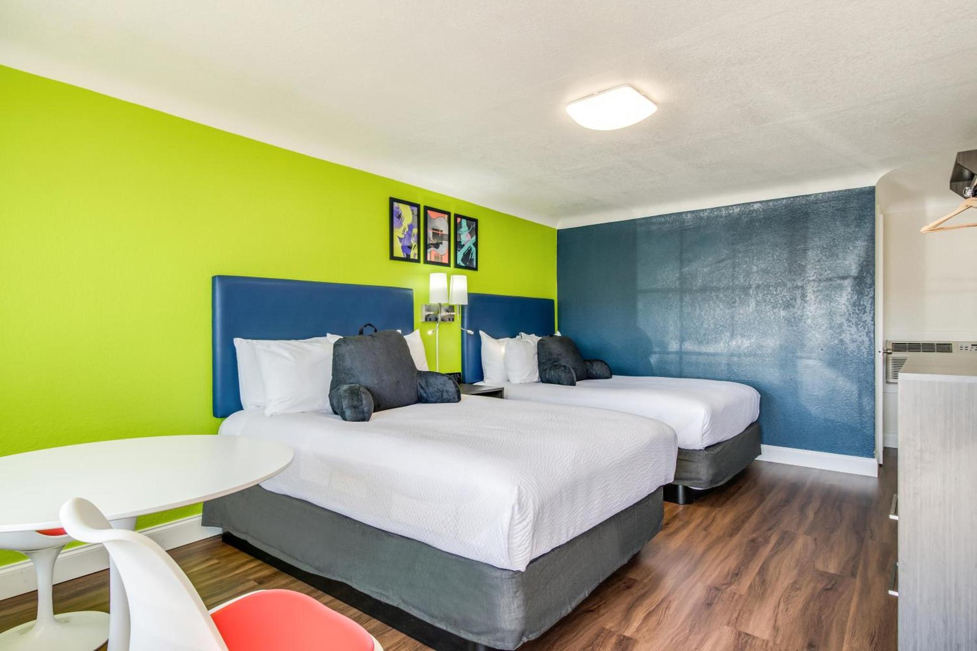 Signature Inn Eugene photo 43