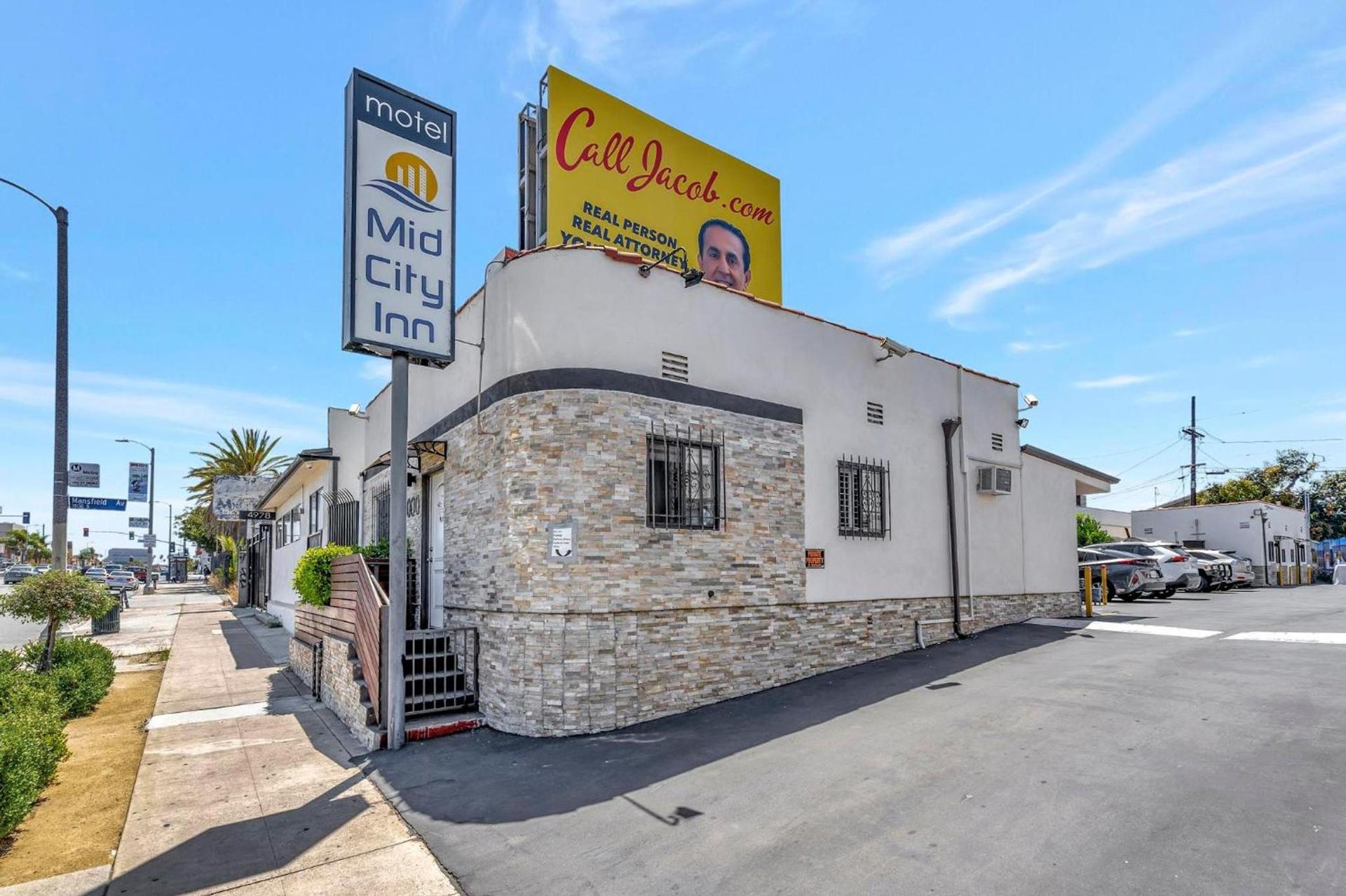 Mid City Inn photo 1
