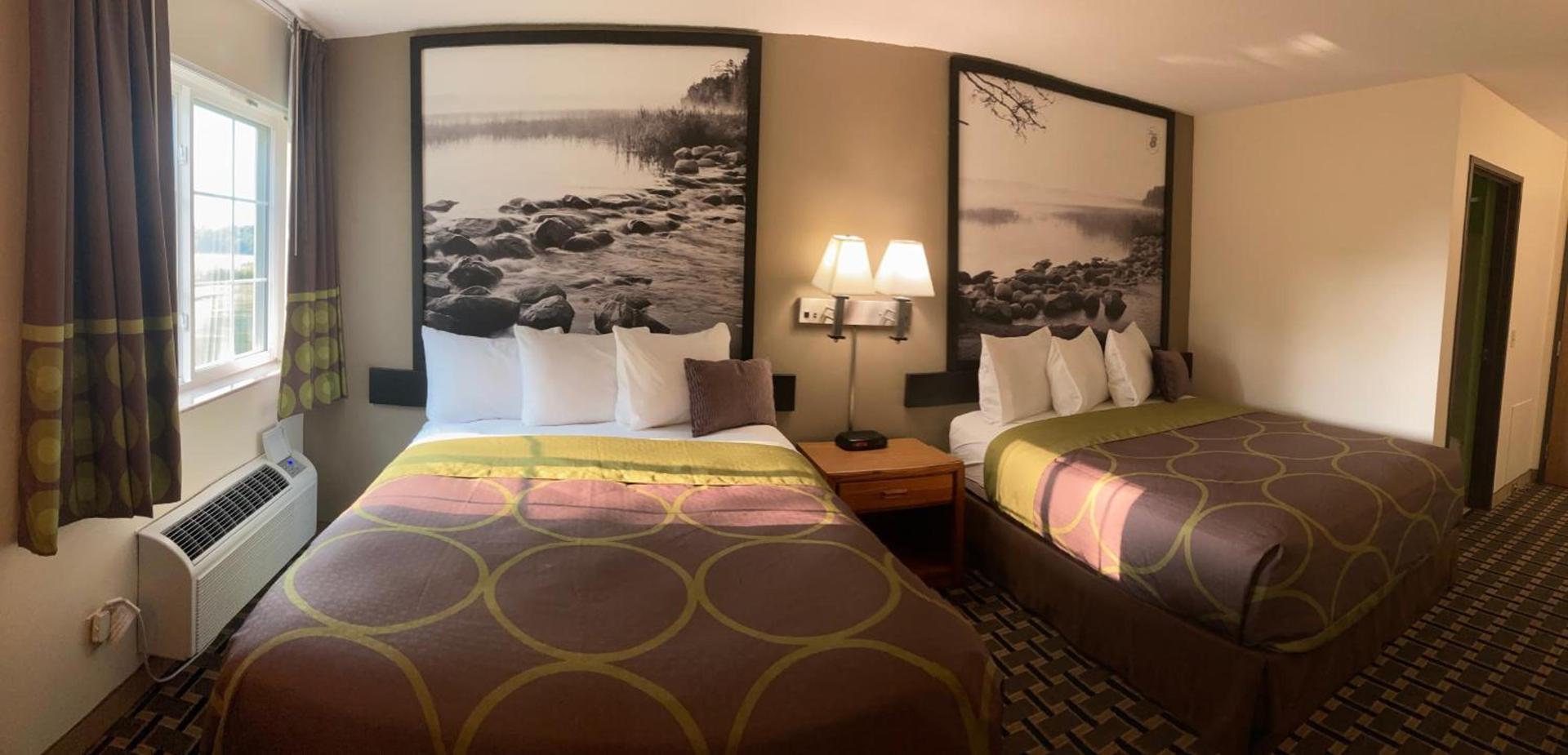 Super 8 by Wyndham Chisago City photo 15