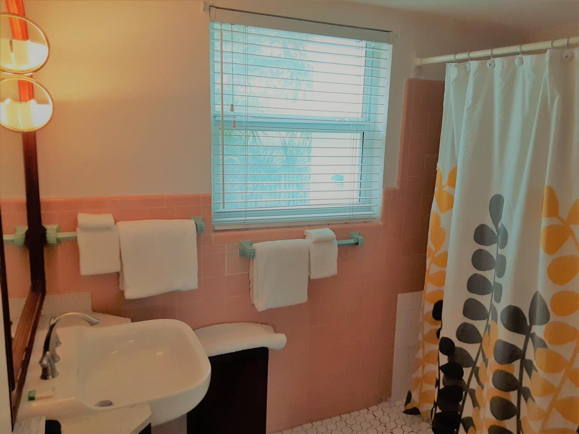 Manhattan Tower Apartment Hotel photo 39
