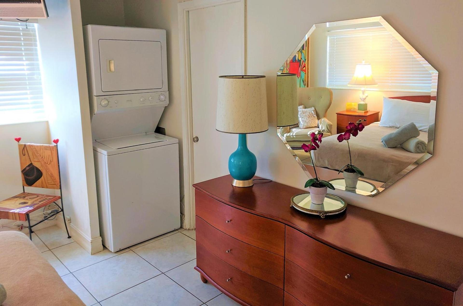 Manhattan Tower Apartment Hotel photo 4