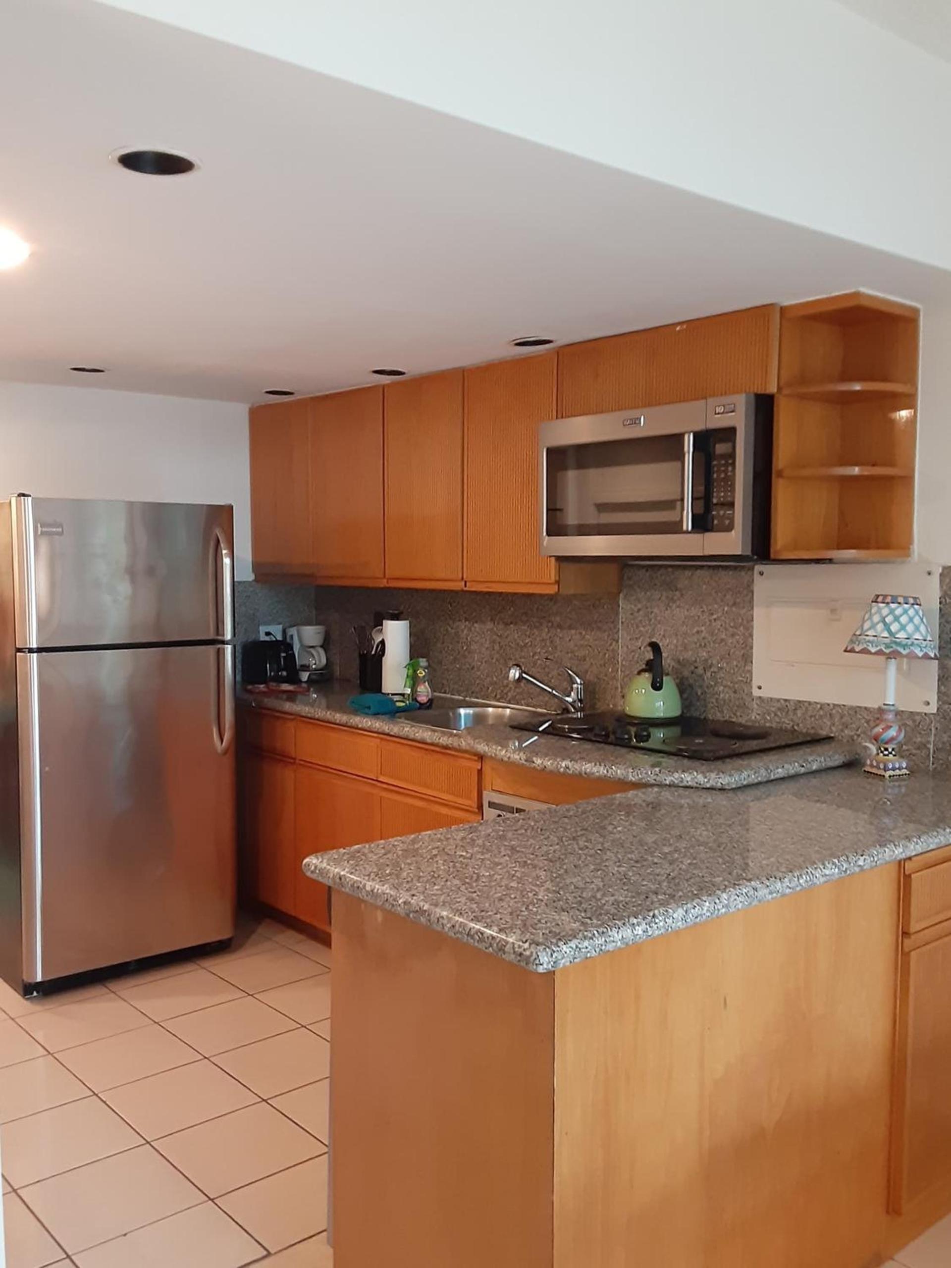 Manhattan Tower Apartment Hotel photo 42