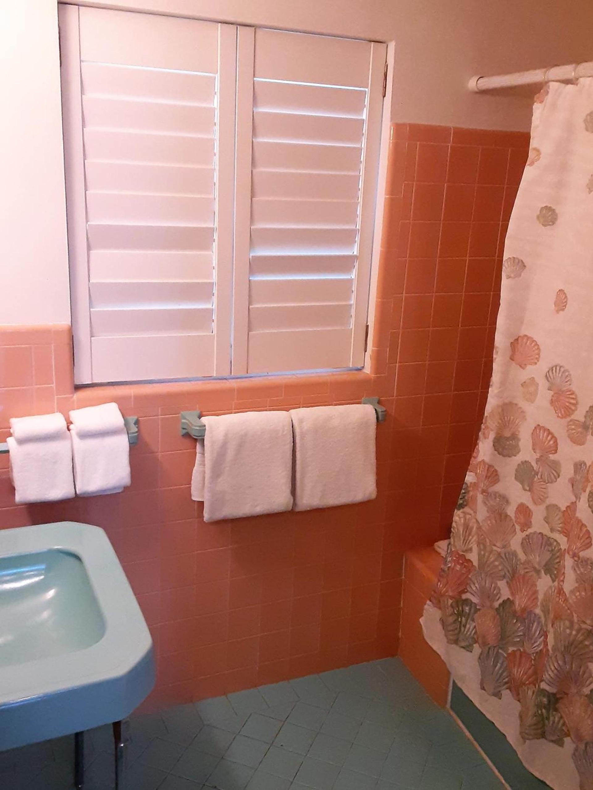 Manhattan Tower Apartment Hotel photo 6