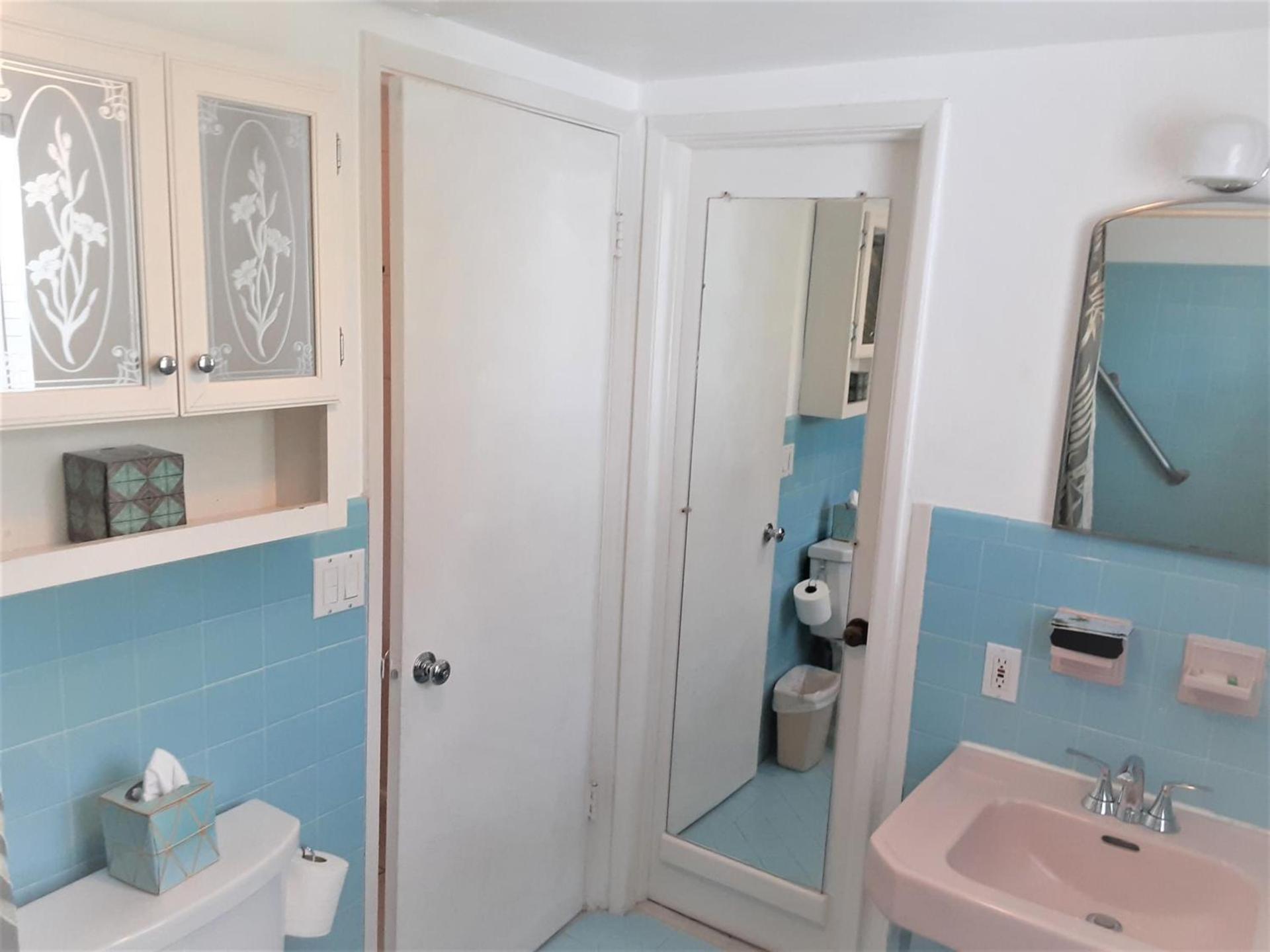 Manhattan Tower Apartment Hotel photo 61