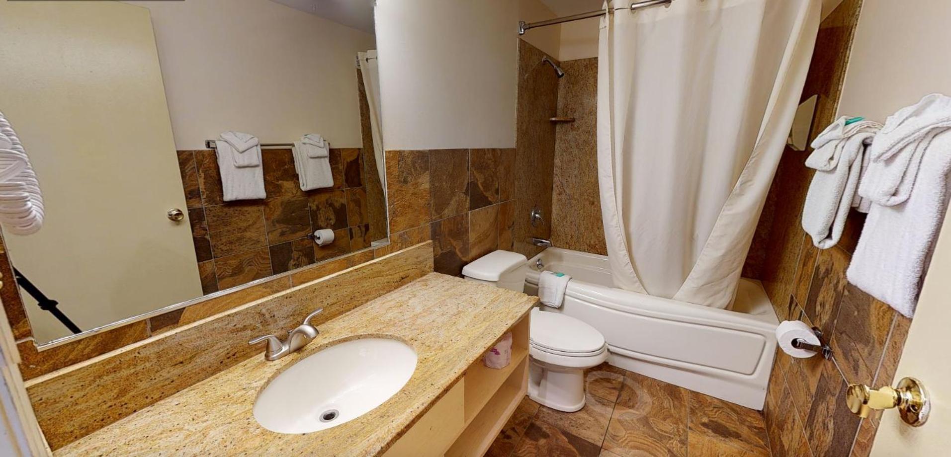 Surfside On The Lake photo 70
