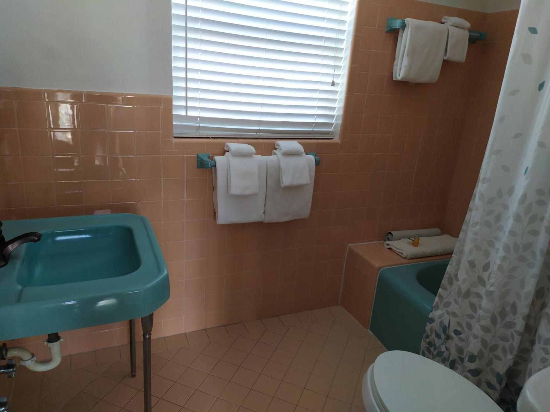 Manhattan Tower Apartment Hotel photo 70