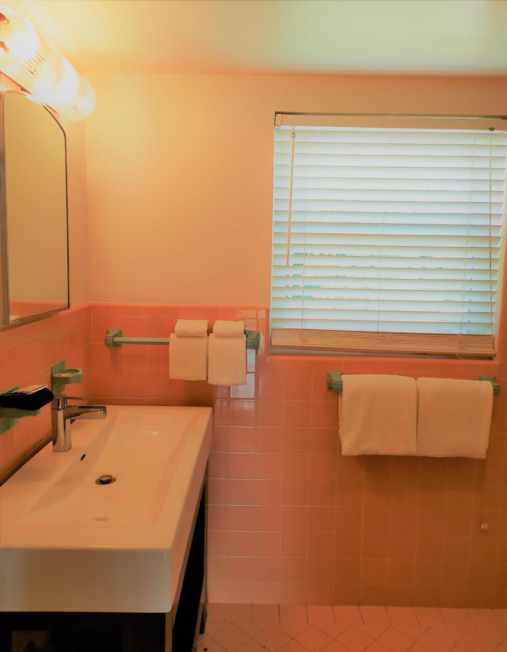Manhattan Tower Apartment Hotel photo 76