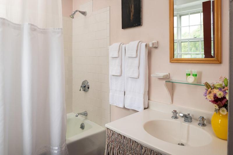Ashby Inn & Restaurant photo 9