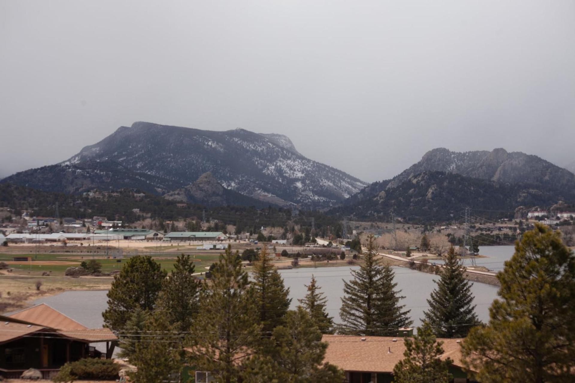 Estes Lake Lodge photo 71