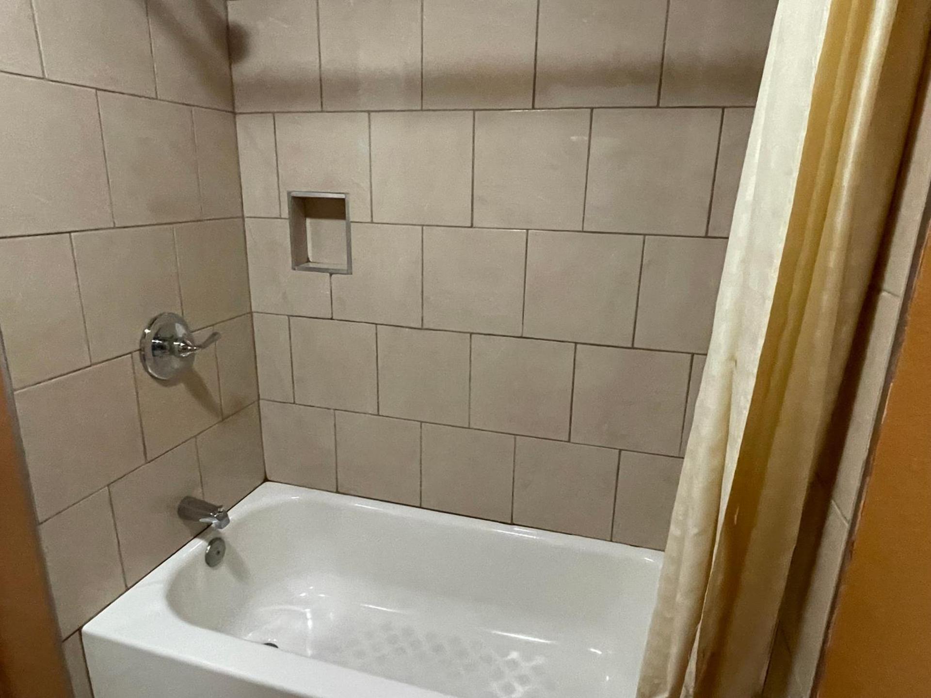 New Corral Motel photo 24