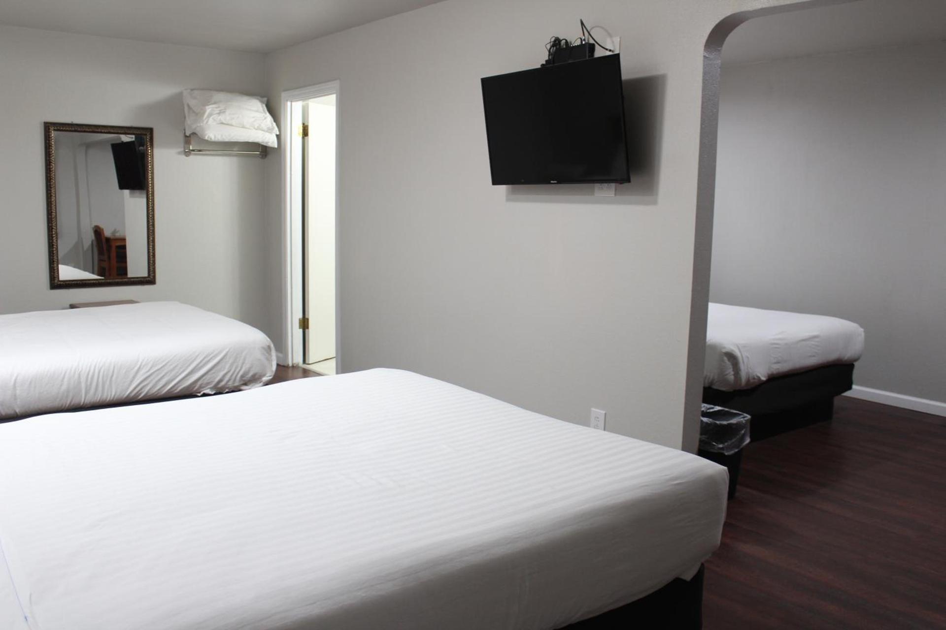 Thunderbird Motel Las Vegas/ New Mexico photo 26