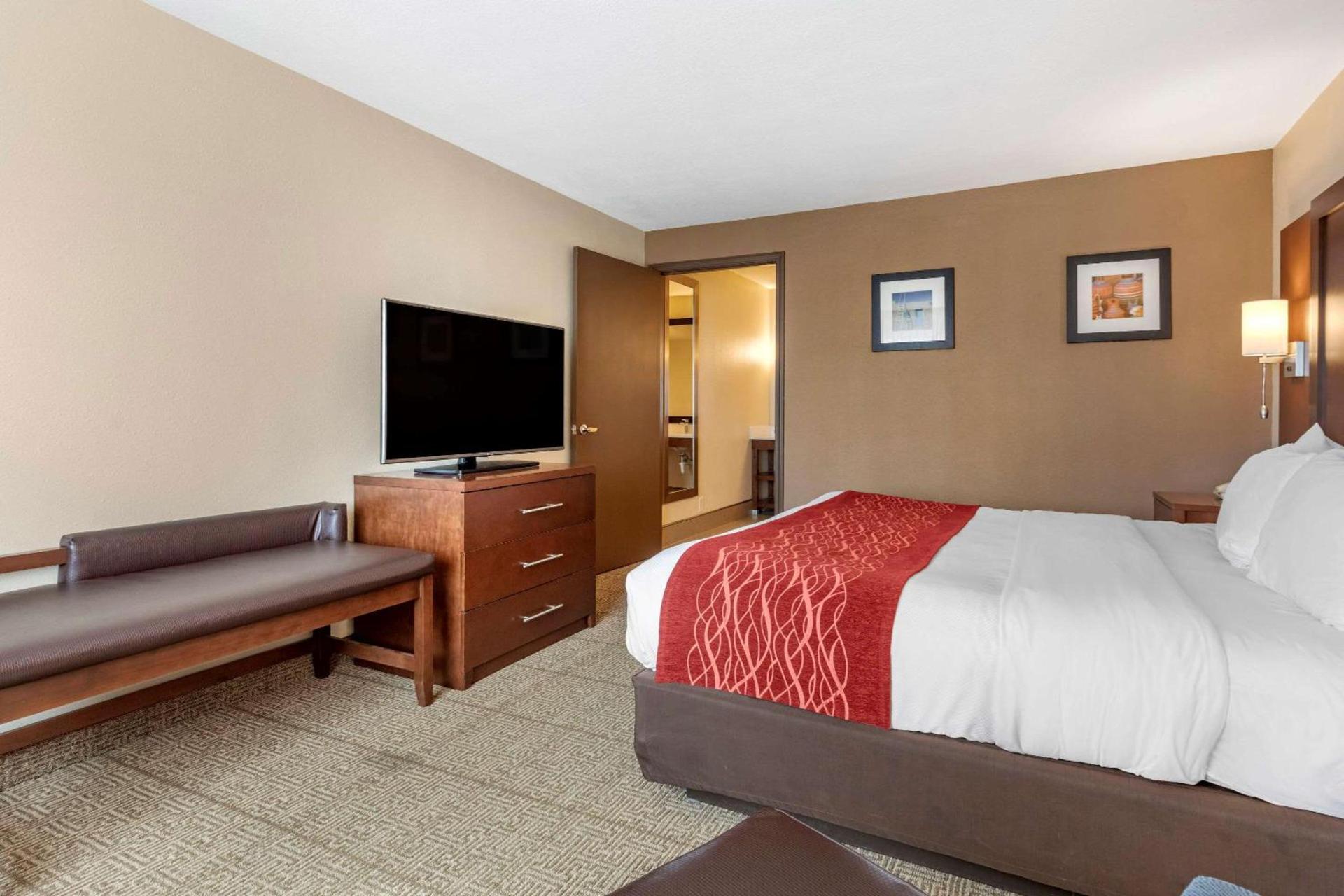 Comfort Inn Santa Rosa on Route 66 photo 15