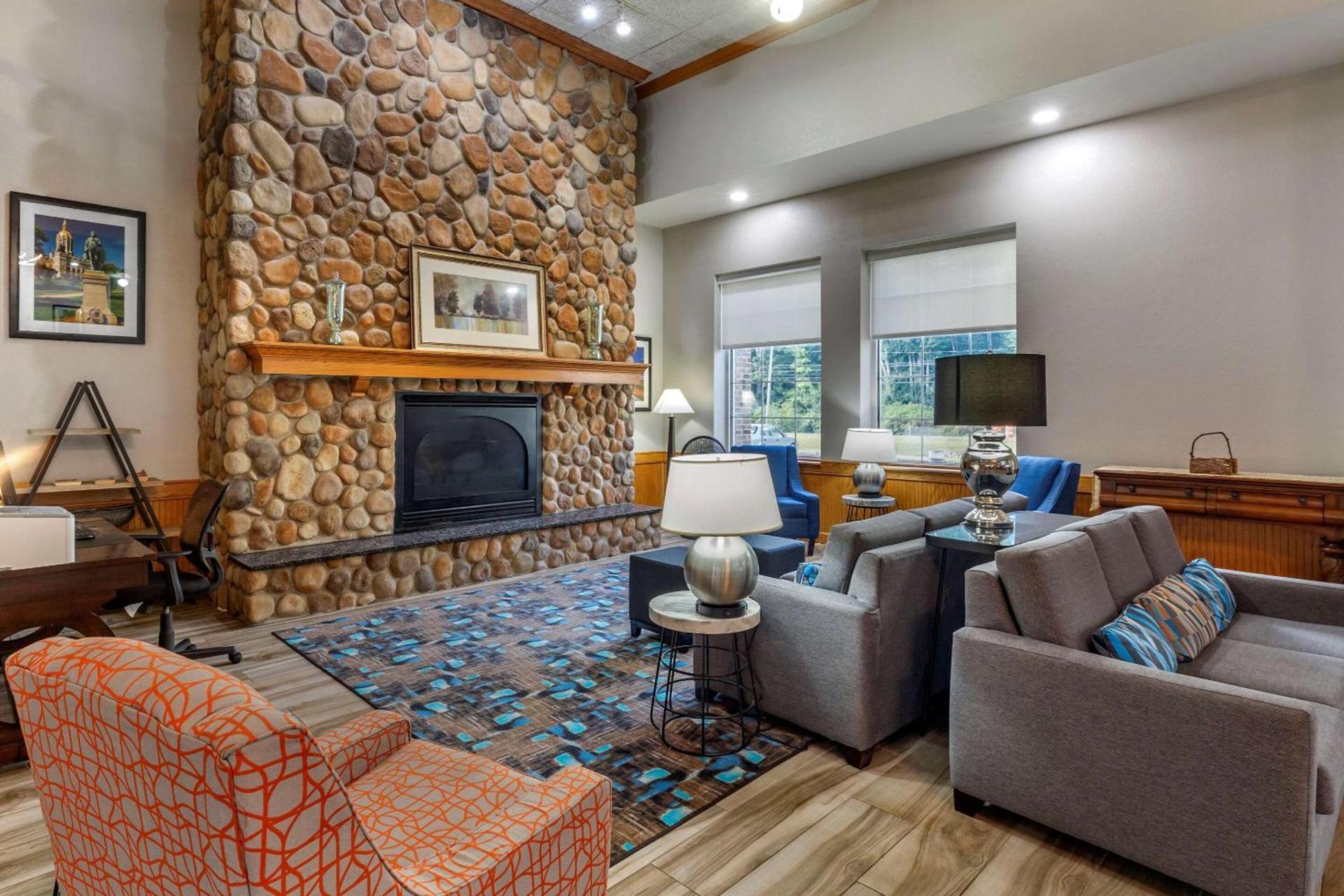 Comfort Inn Griswold photo 5