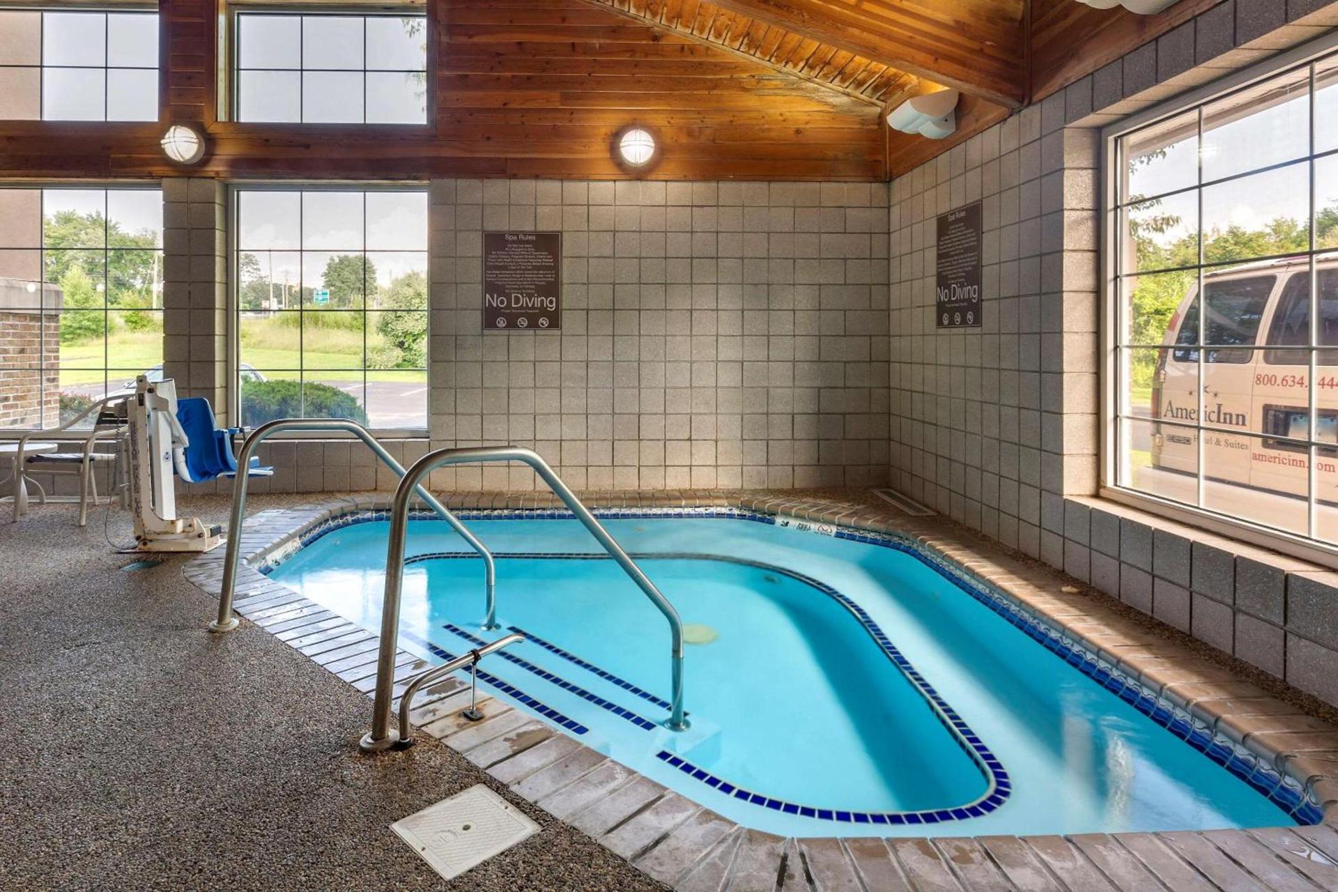 Comfort Inn Griswold photo 22