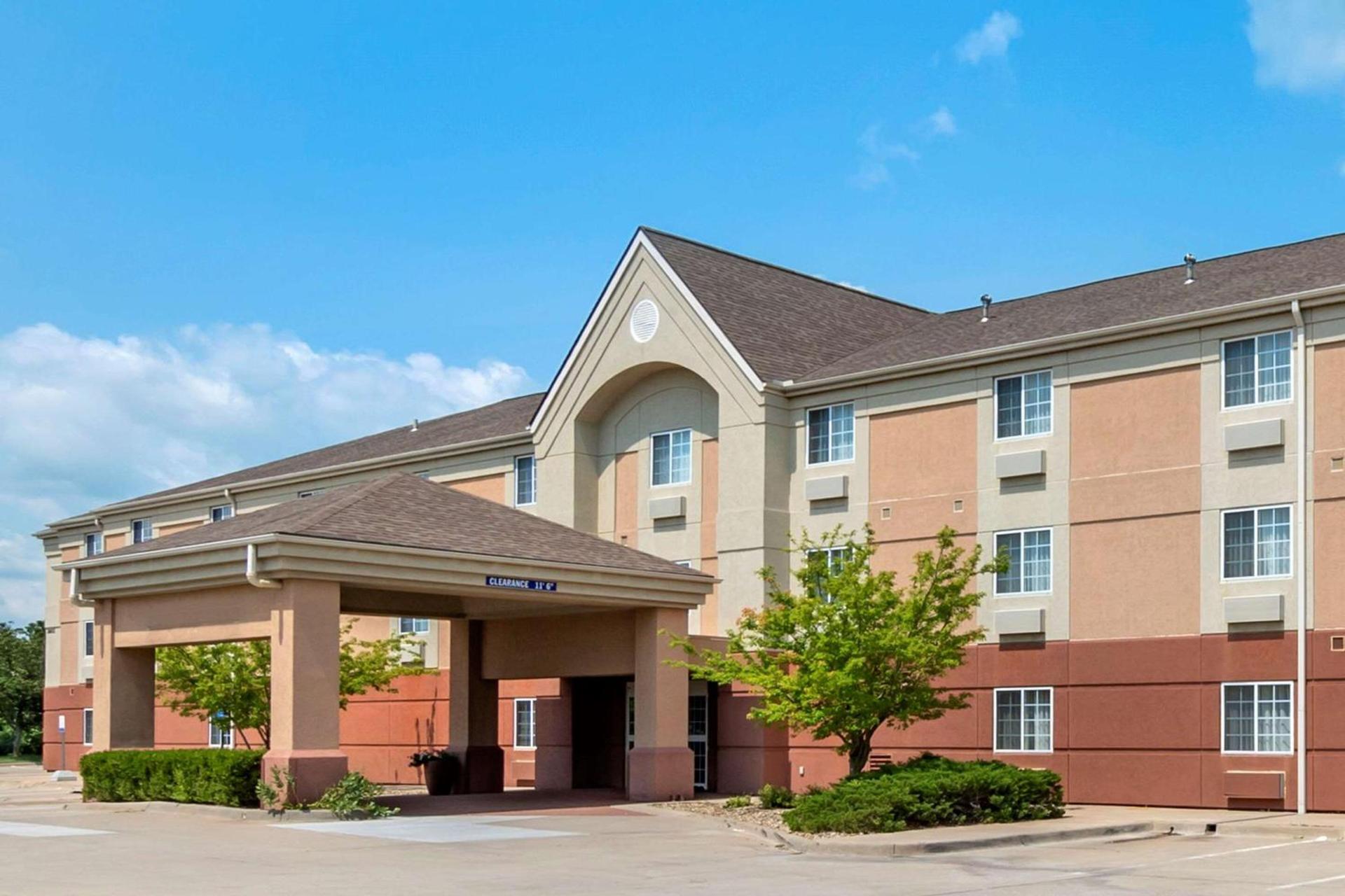 MainStay Suites Emporia photo 5