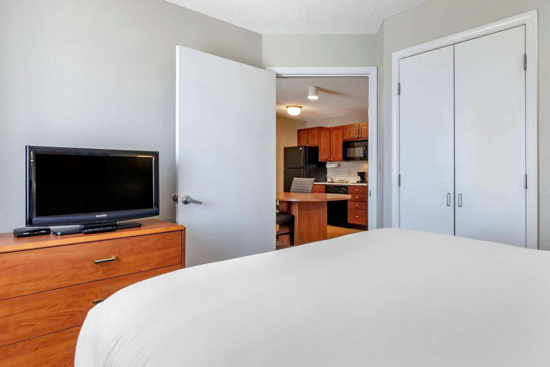 MainStay Suites Emporia photo 22