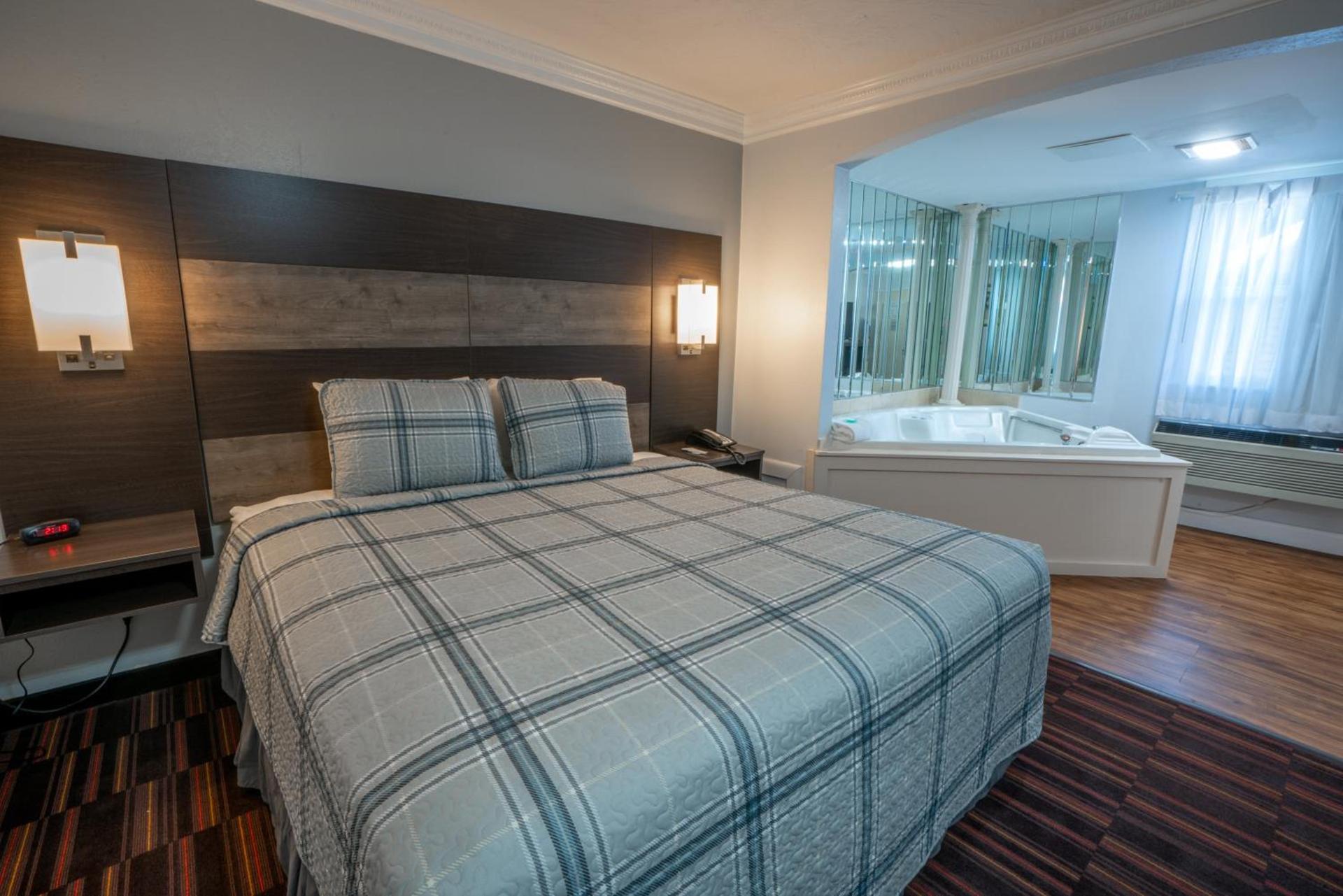 Hyannis Plaza Hotel photo 15