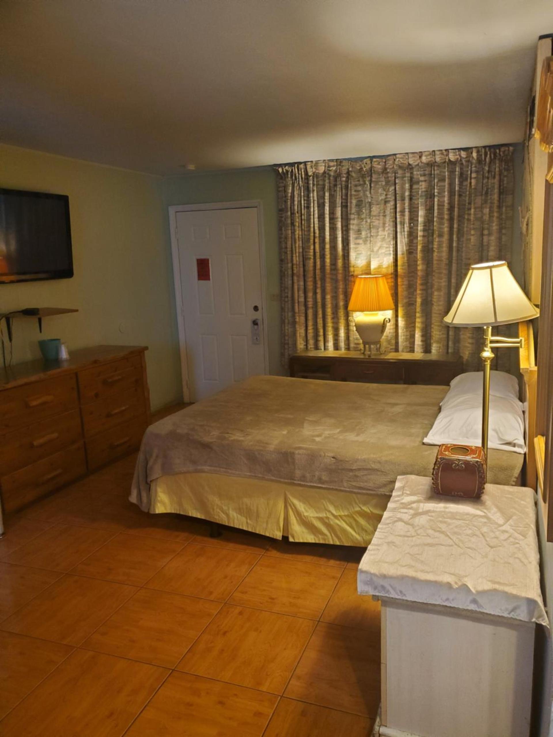Conty's Motel photo 24