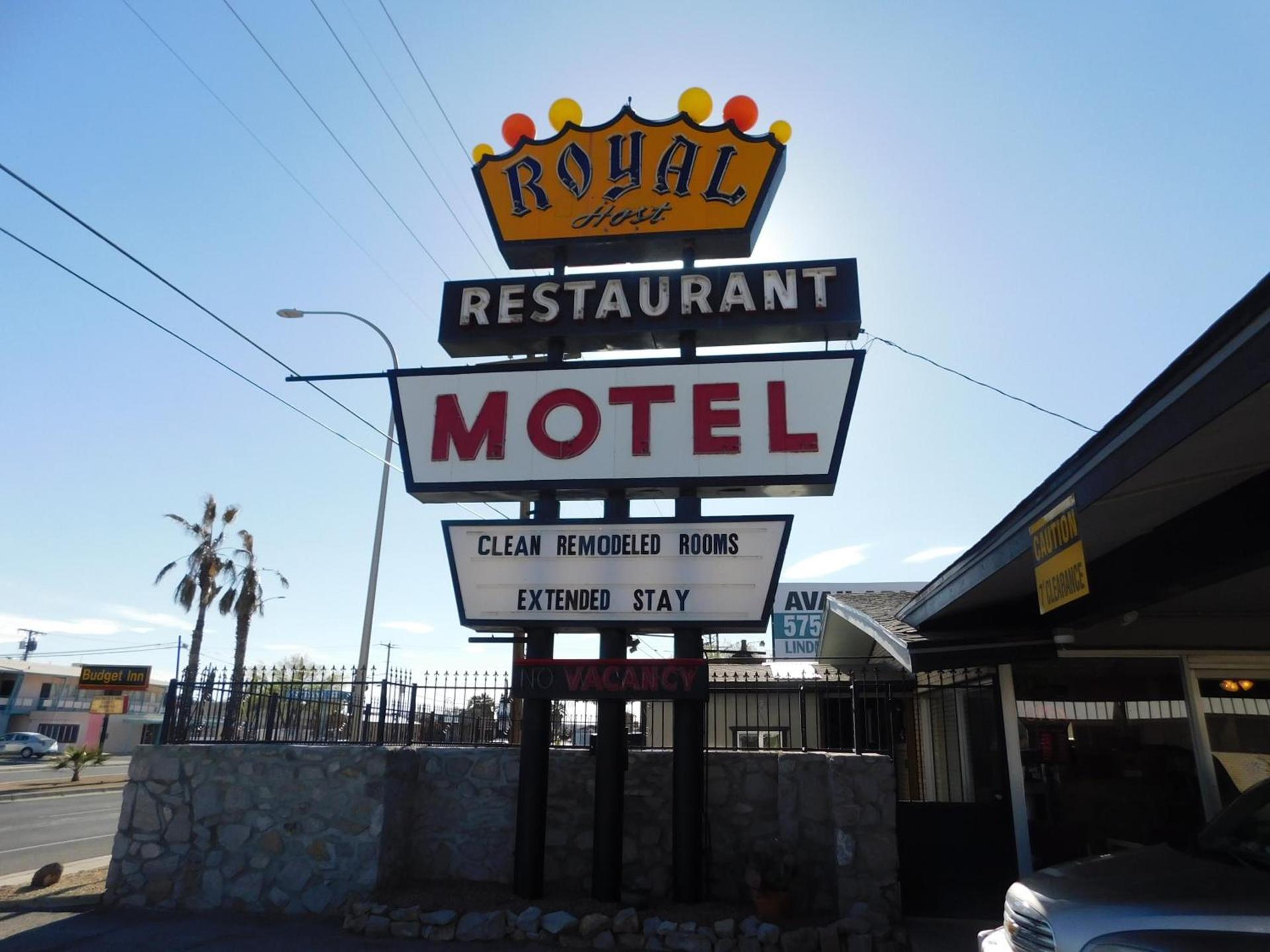 Royal Host Motel photo 30
