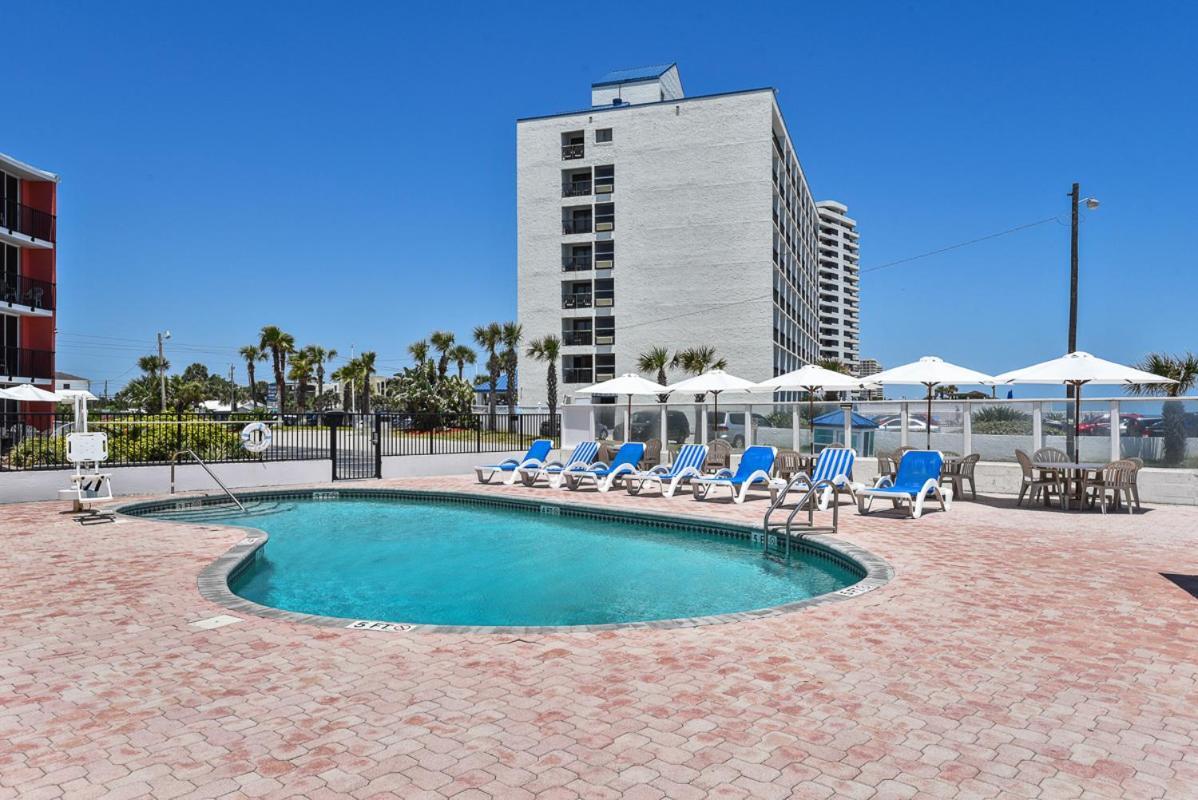Cove Motel Oceanfront photo 57