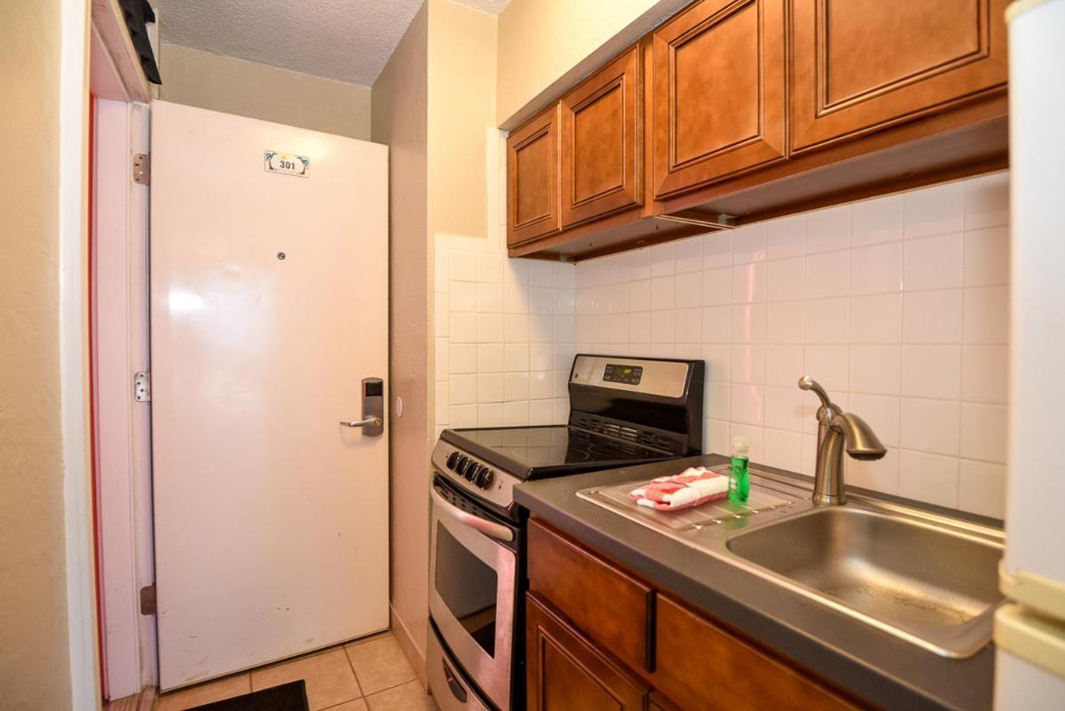 Cove Motel Oceanfront photo 93