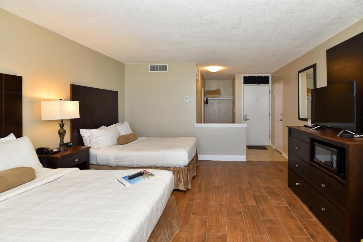 Cove Motel Oceanfront photo 63