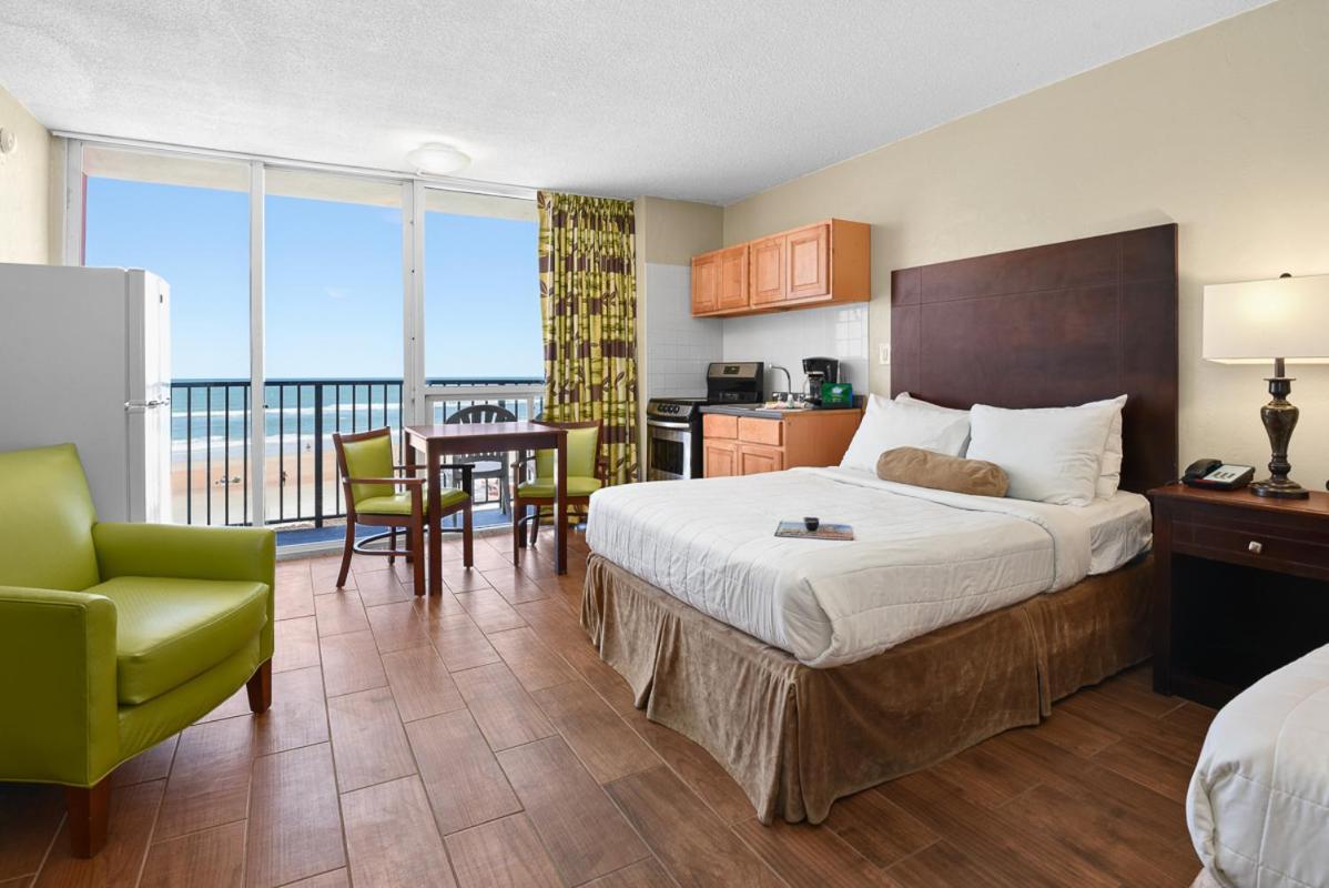 Cove Motel Oceanfront photo 81