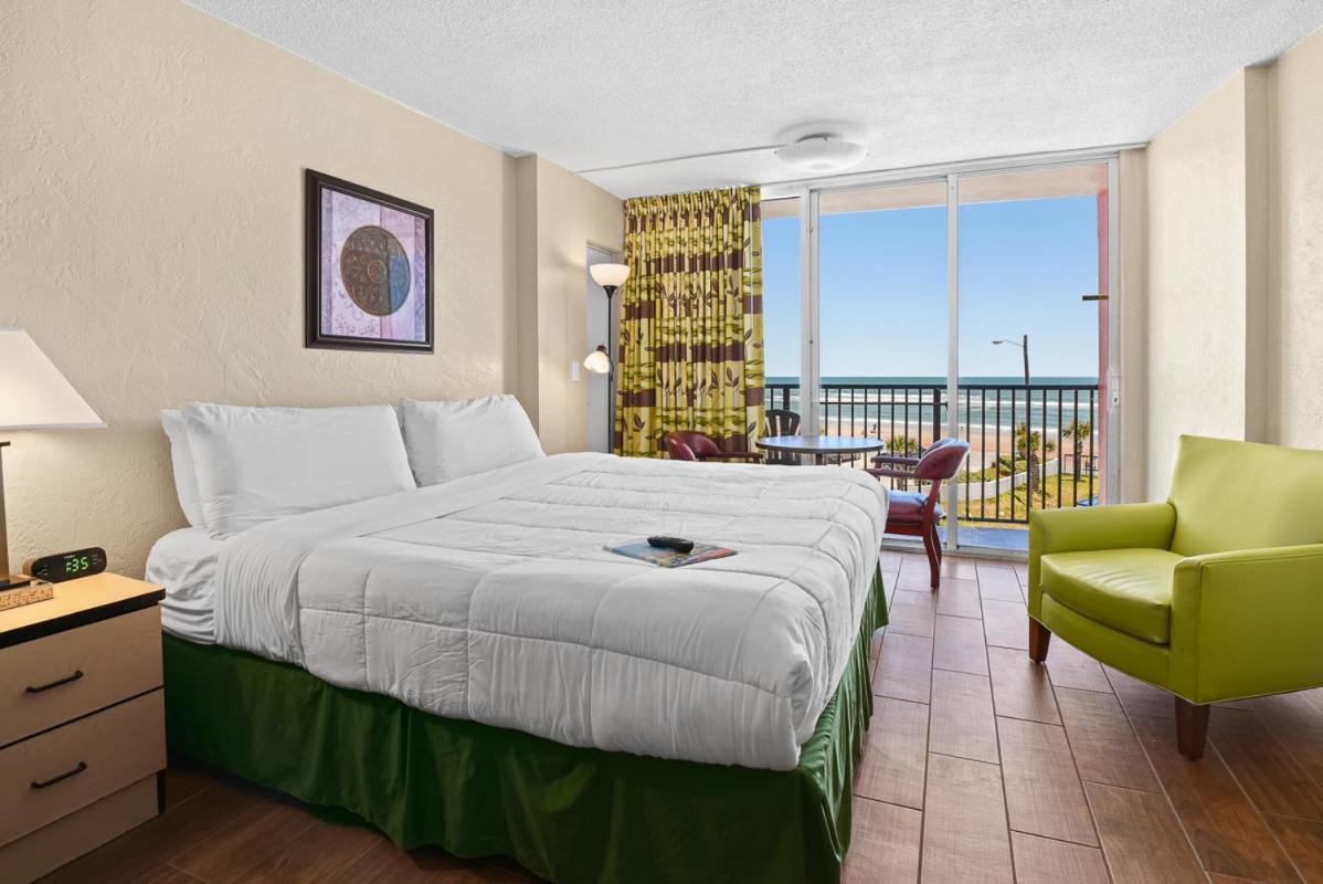 Cove Motel Oceanfront photo 68