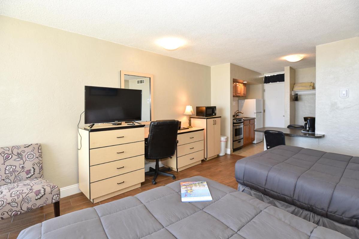 Cove Motel Oceanfront photo 83